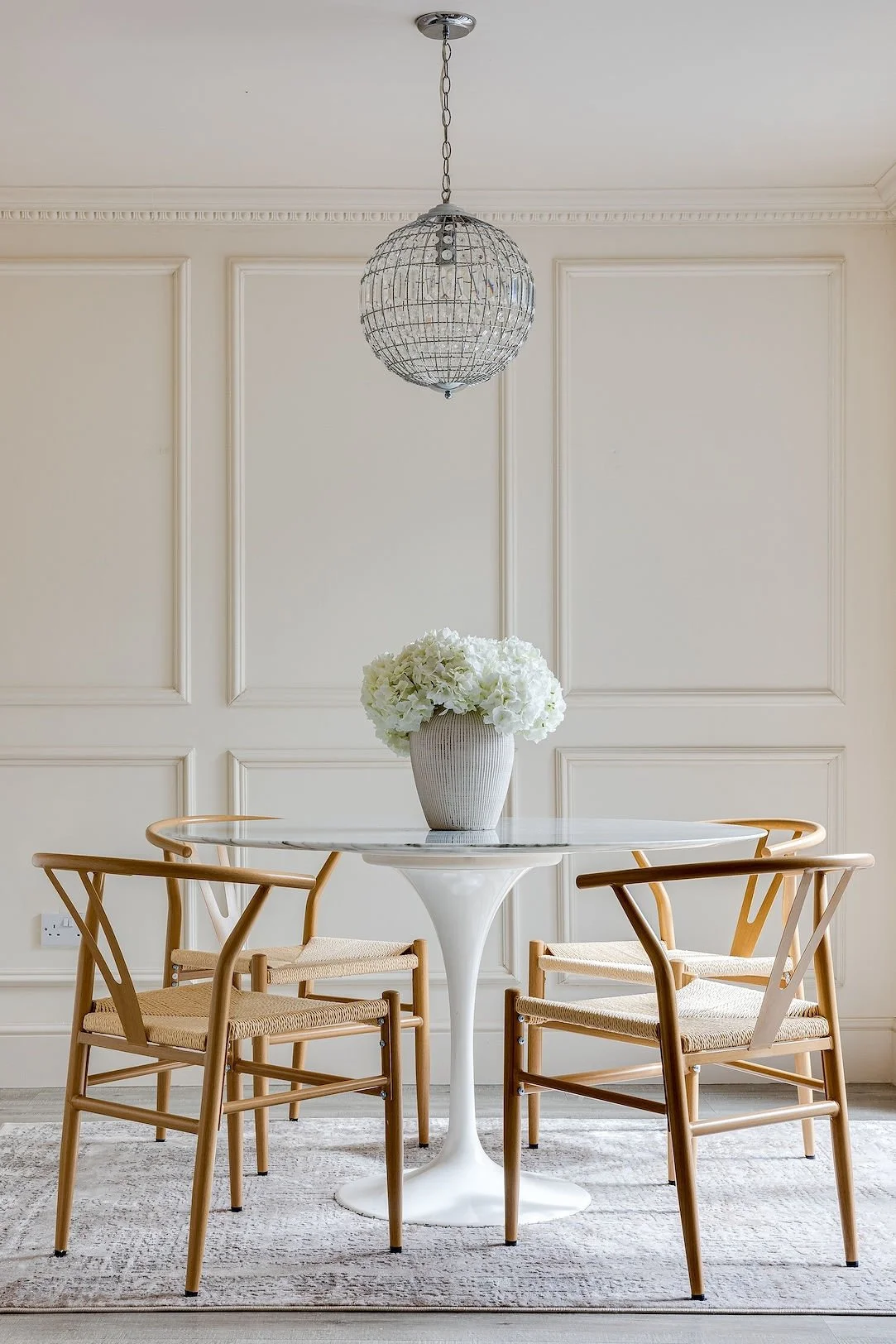 23 Grey Friars -Living Inside the Walls 