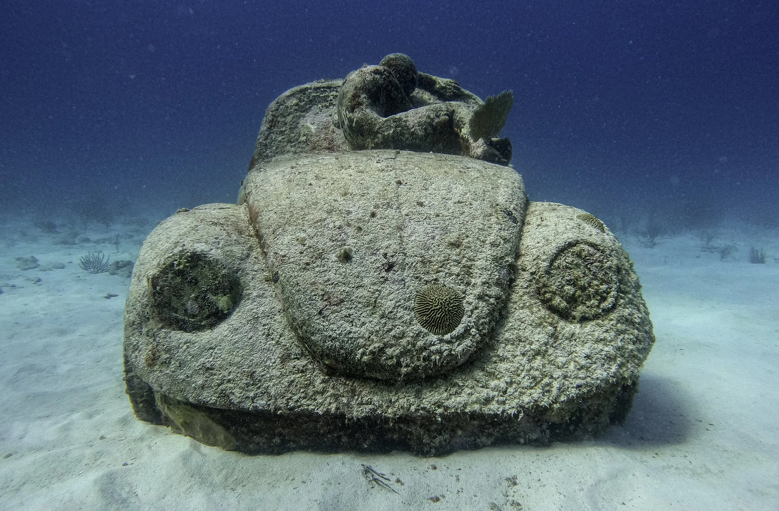 Isla_mujeras_vw.jpg