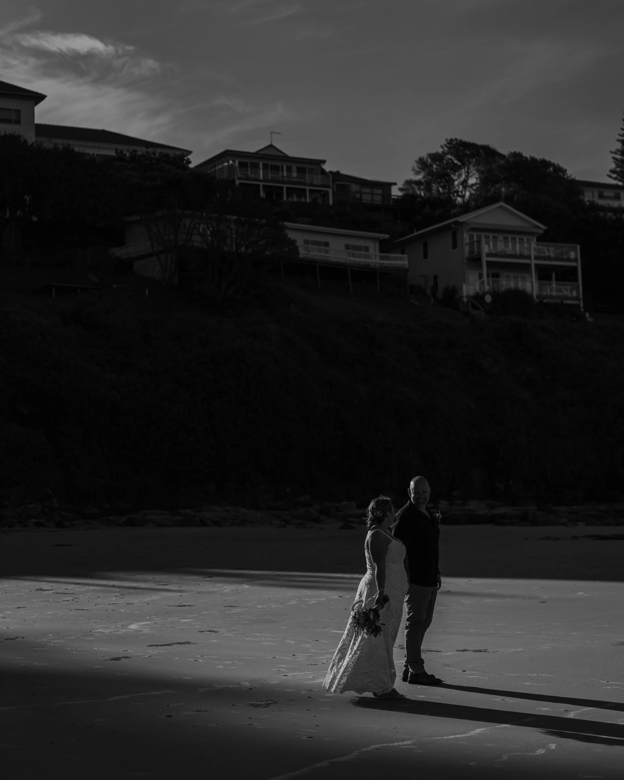 Beautiful contrast - Gizzele &amp; Rowan

Celebrant @samjohnscelebrant 
Photographer @riku_k_photography 

#yambaweddings 
@yambaweddings 
#documentaryweddingphotography 
#apartofyourhistory
