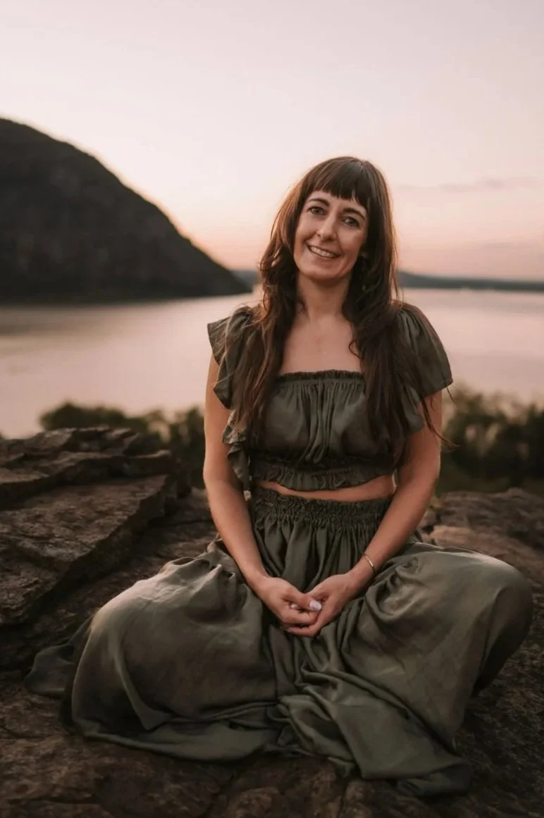 Beth, holistic therapist, somatic practitioner, and professional astrologer at Embodied Soul Therapy.