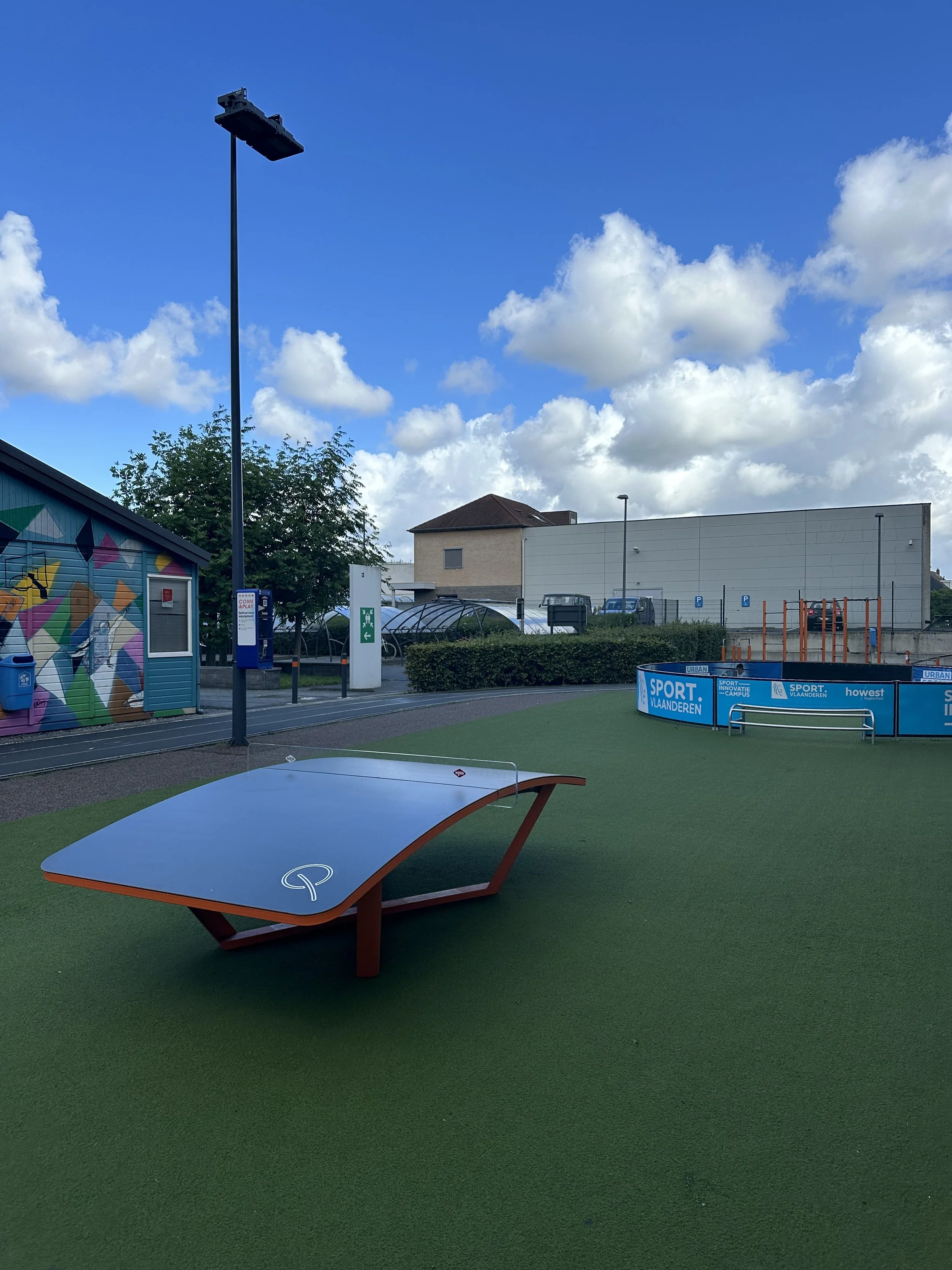 Teqball tafel op Sportinnovatiecampus