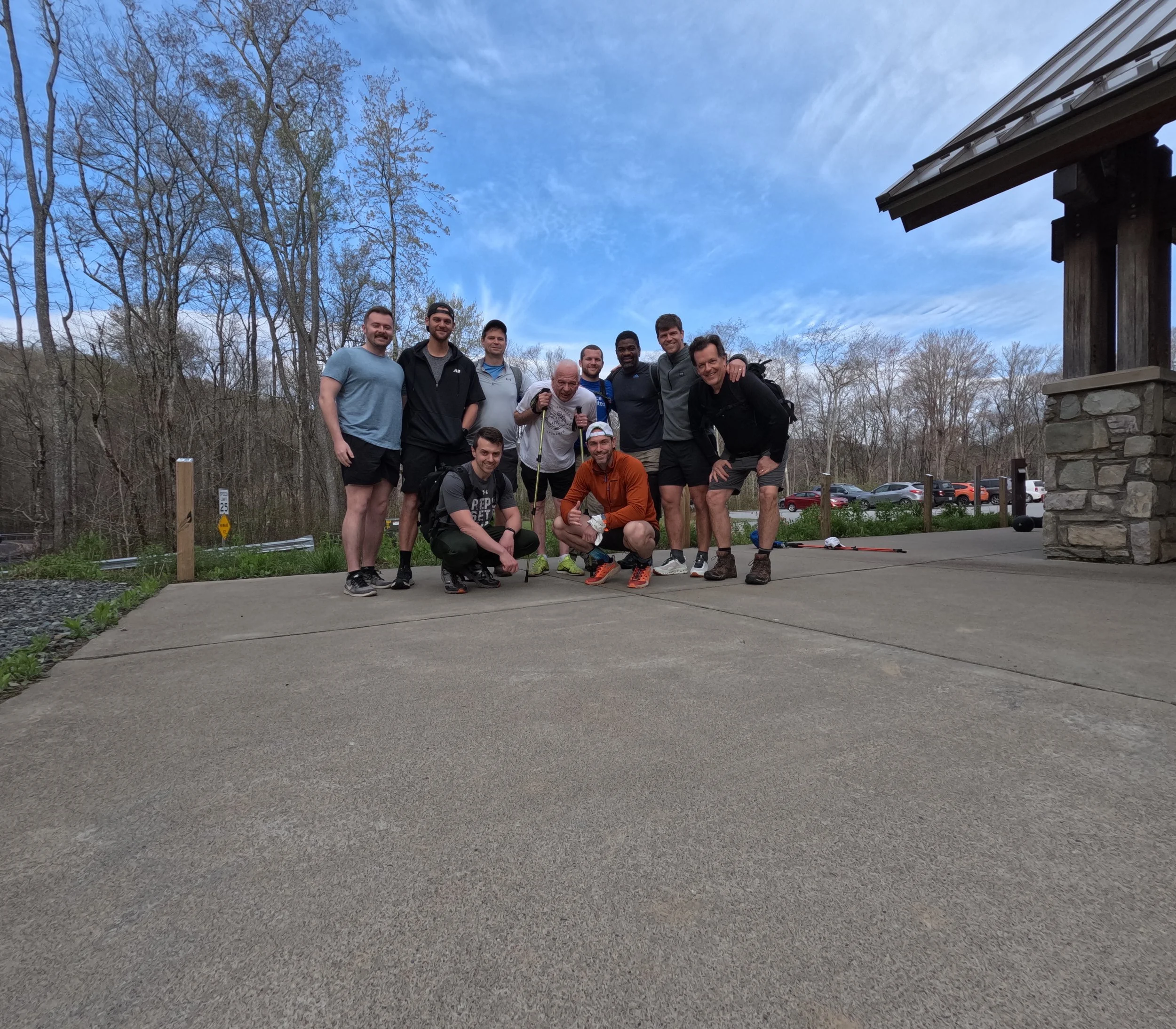 Group pic at the bottom.JPG