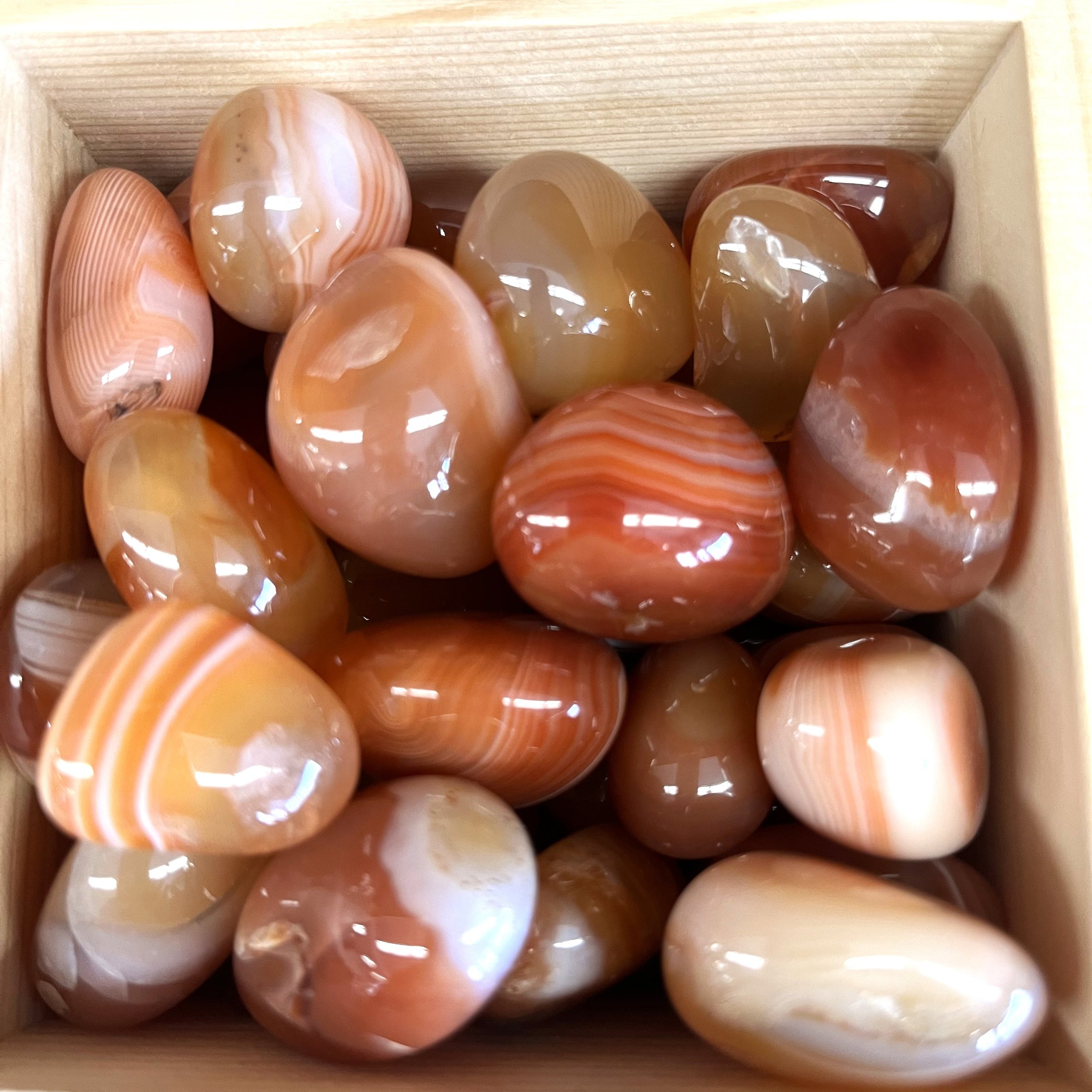 Banded Carnelian box.jpg