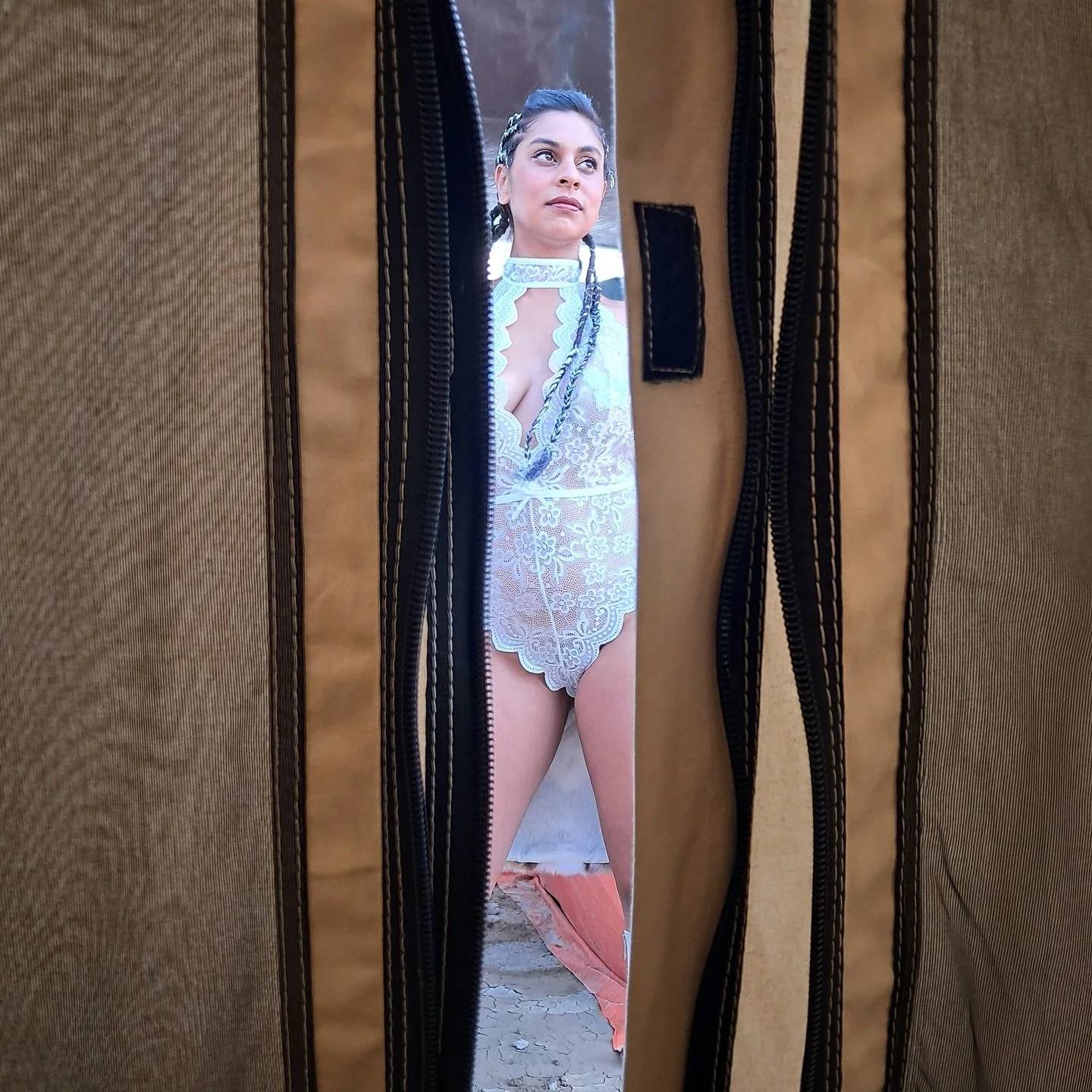 Caught stepping out of my little playa cave ✨

📸 @mattamacious 🥰
👩🏾&zwj;🦱 Hair @kianasbeautysalon 
👗 Bodysuit @avidlove.official 

#BurningMan #PlayaVibes #BurningManArt #PlayaStyle #FestivalFashion #BurningMan2025 #DesertVibes #PlayaMagic #Bur