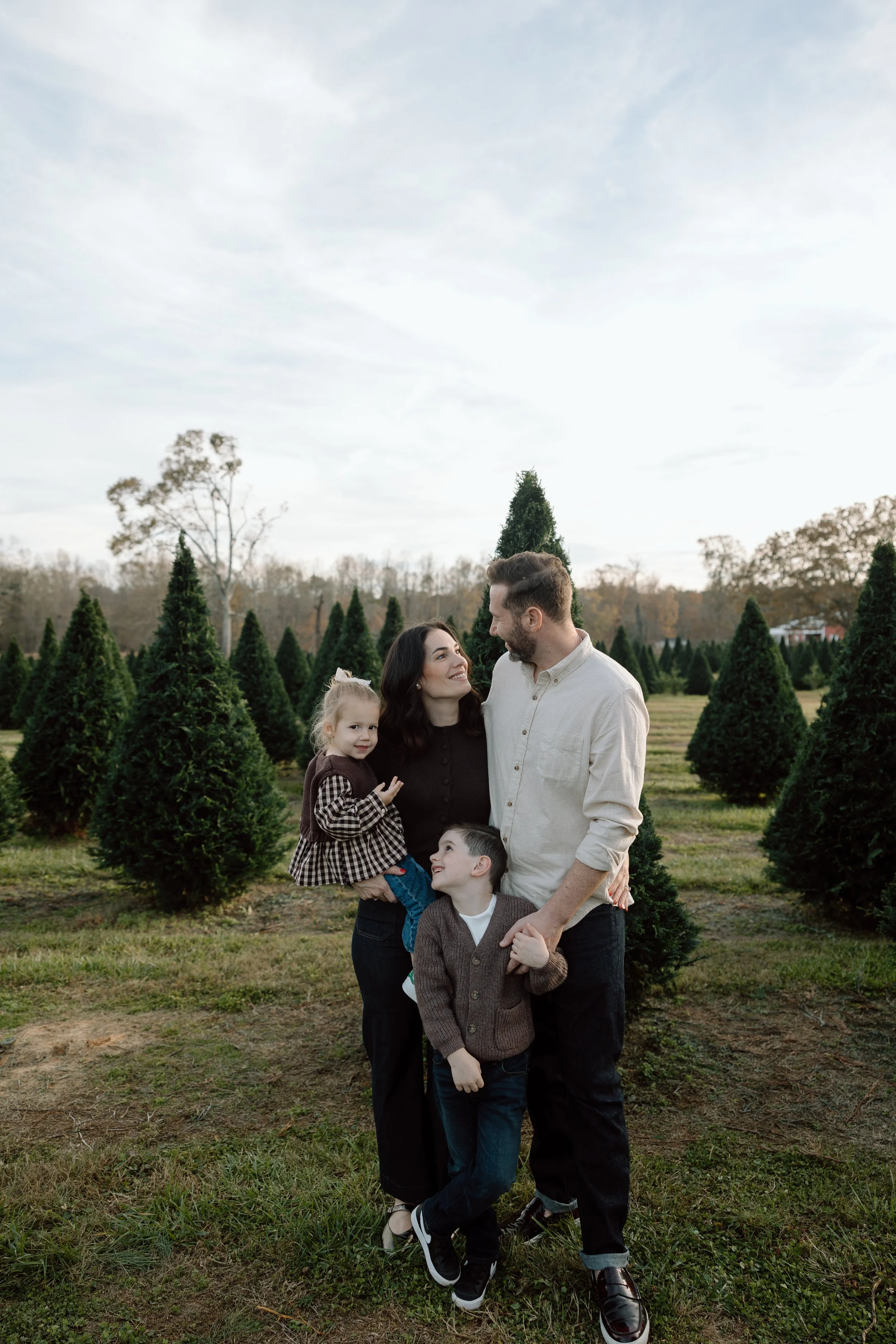 jdenardophoto.kdubinsky.xmastree.11.17.24-6644.jpg