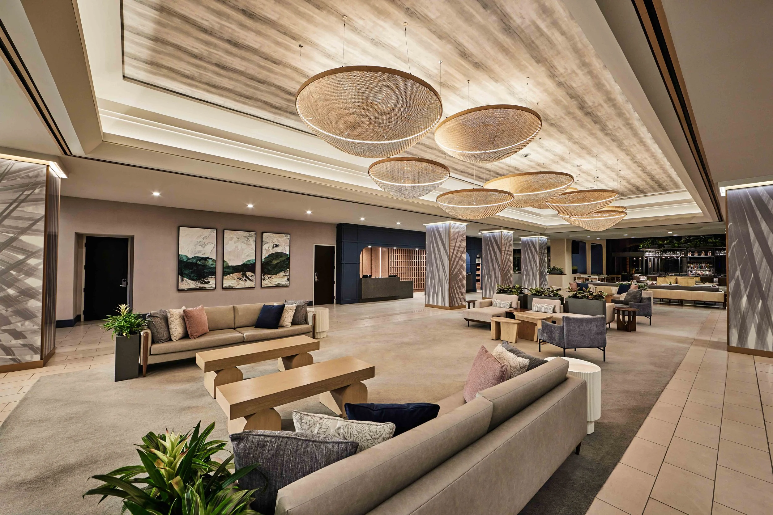 03_Lobby Overview Facing Peel-02.jpg