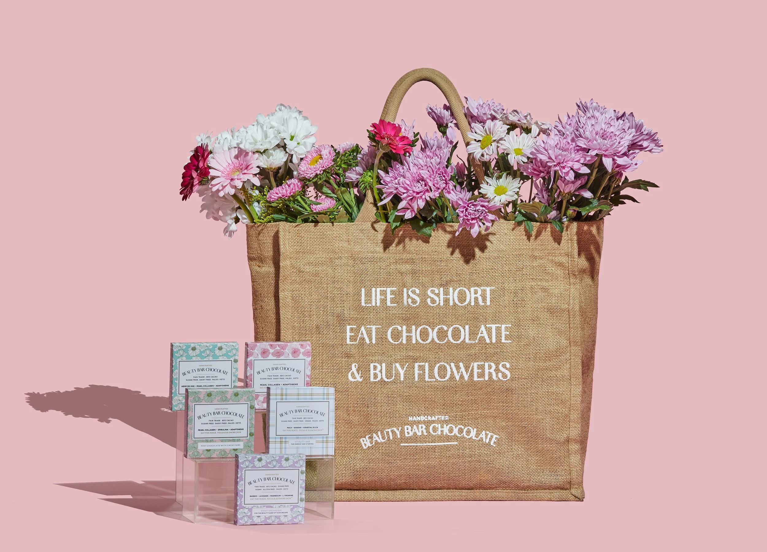 04_Pink_Bag_WithChocs.jpg