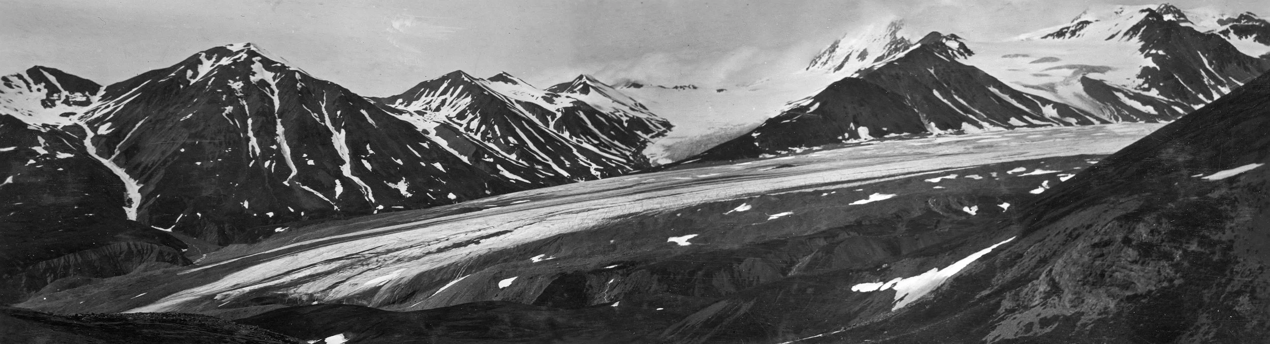 Panorama with image 423-424. View across Gulkana Glacier. Alaska. 1910.