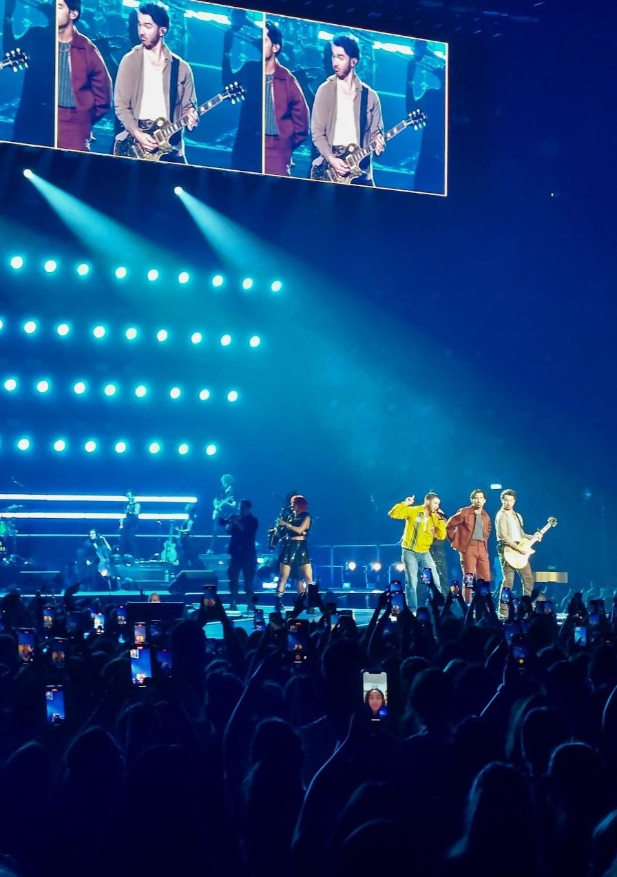 Jonas Brothers