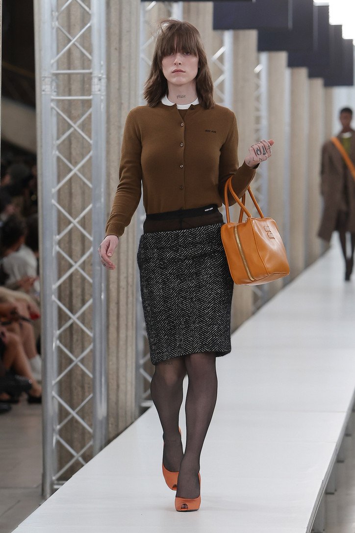 miu_miu_fw23_look_50_0.jpeg