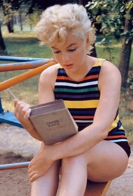 Jackie or Marilyn?