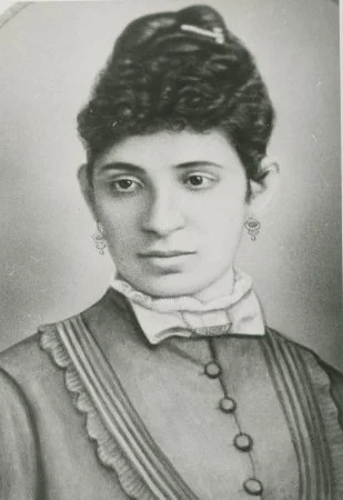 therese AHS 450 .jpg