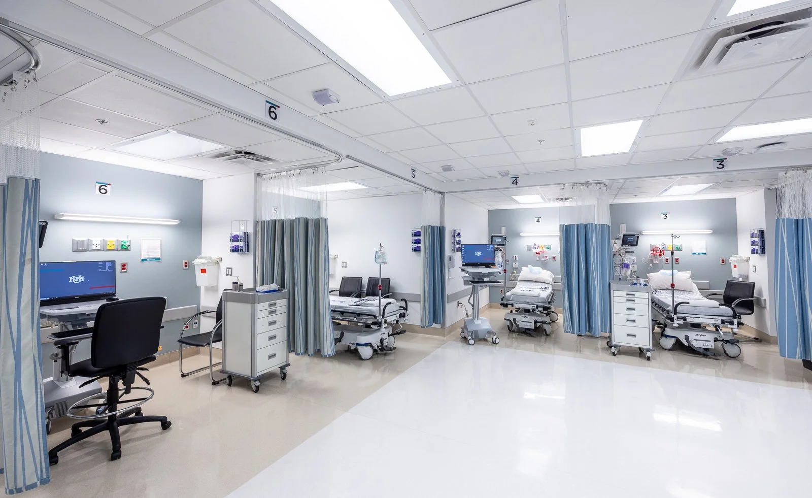 UNM Eye Clinic - Design Plus - Web Sized-5.jpg