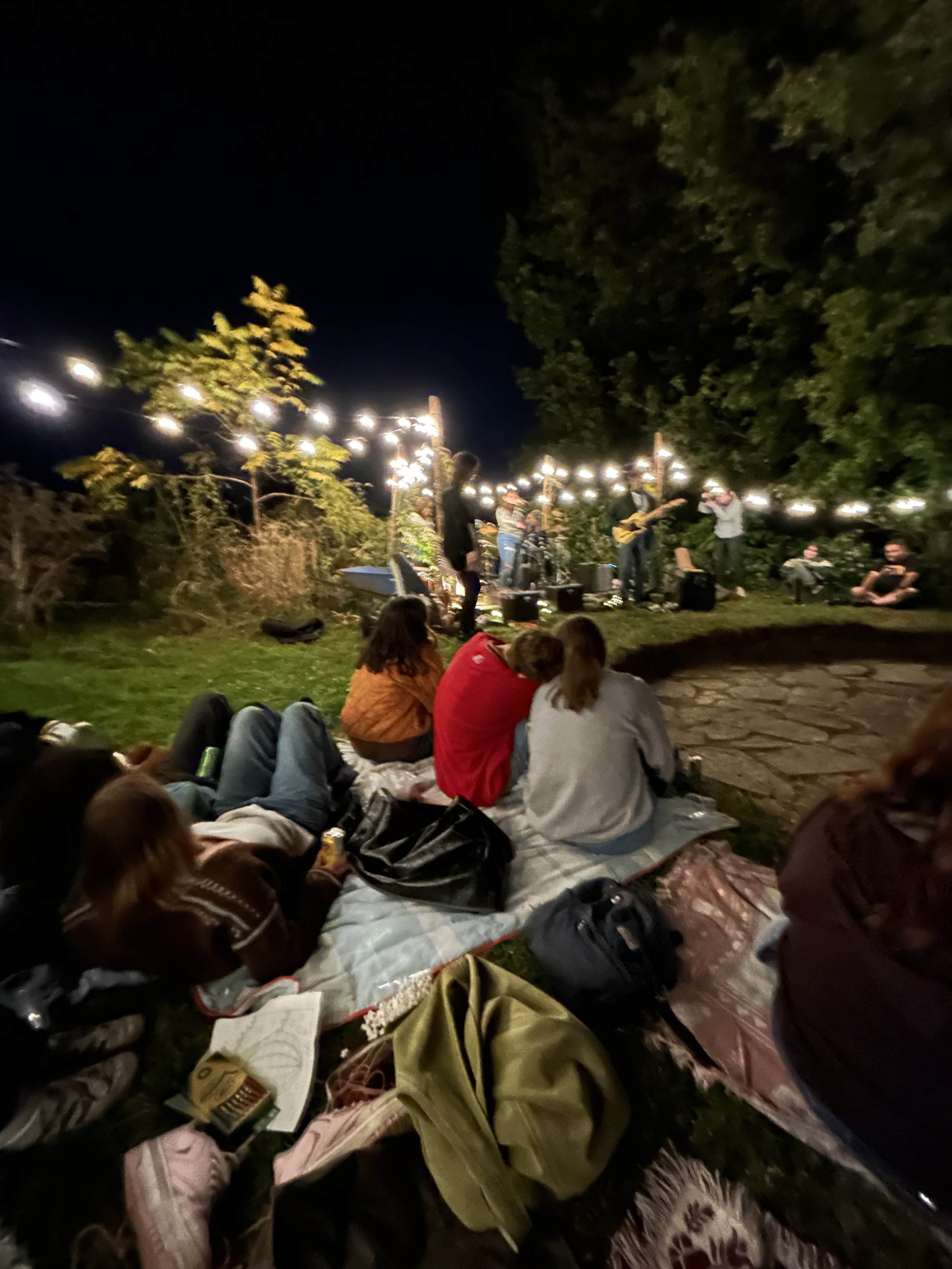 Performance by Andy's Warlock