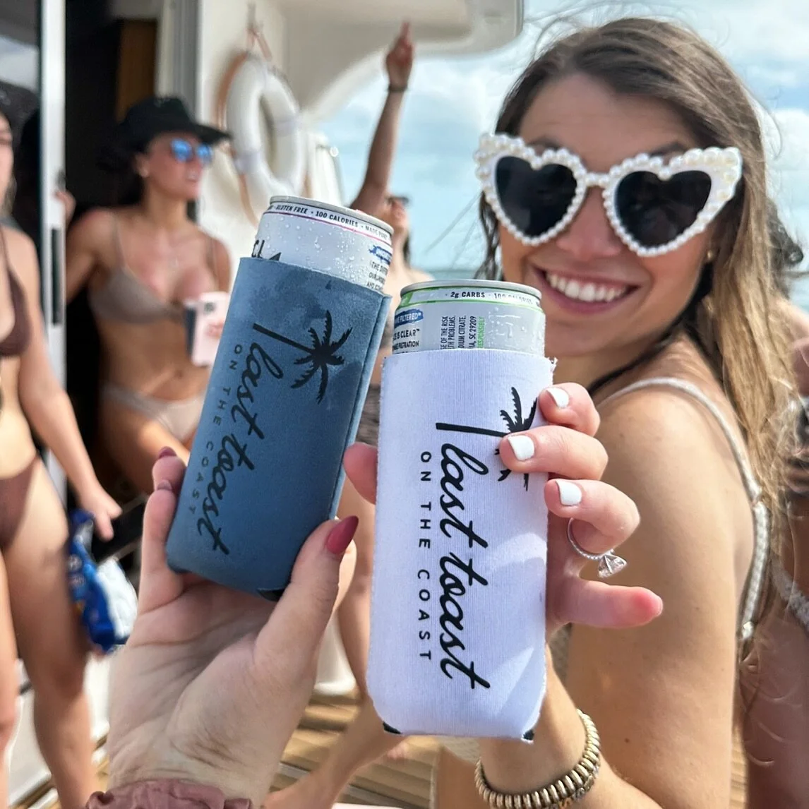 🗣️ bach merch ✨🌴 we celebrated our bride to be in the Bahamas this weekend and can&rsquo;t wait to share allllllllll the details 🫶🏼📸