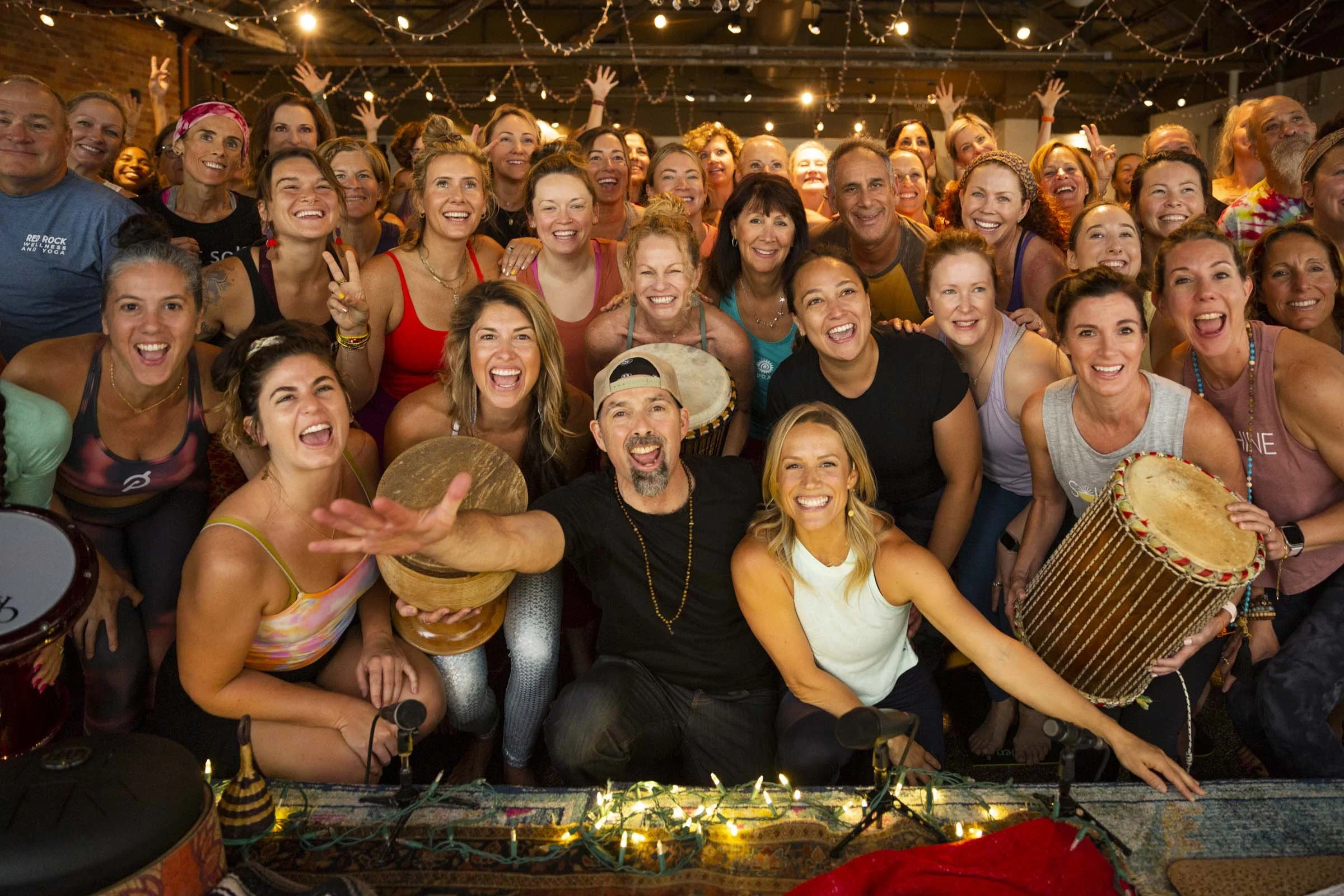 Group-of-Smiling-Yogis.jpg