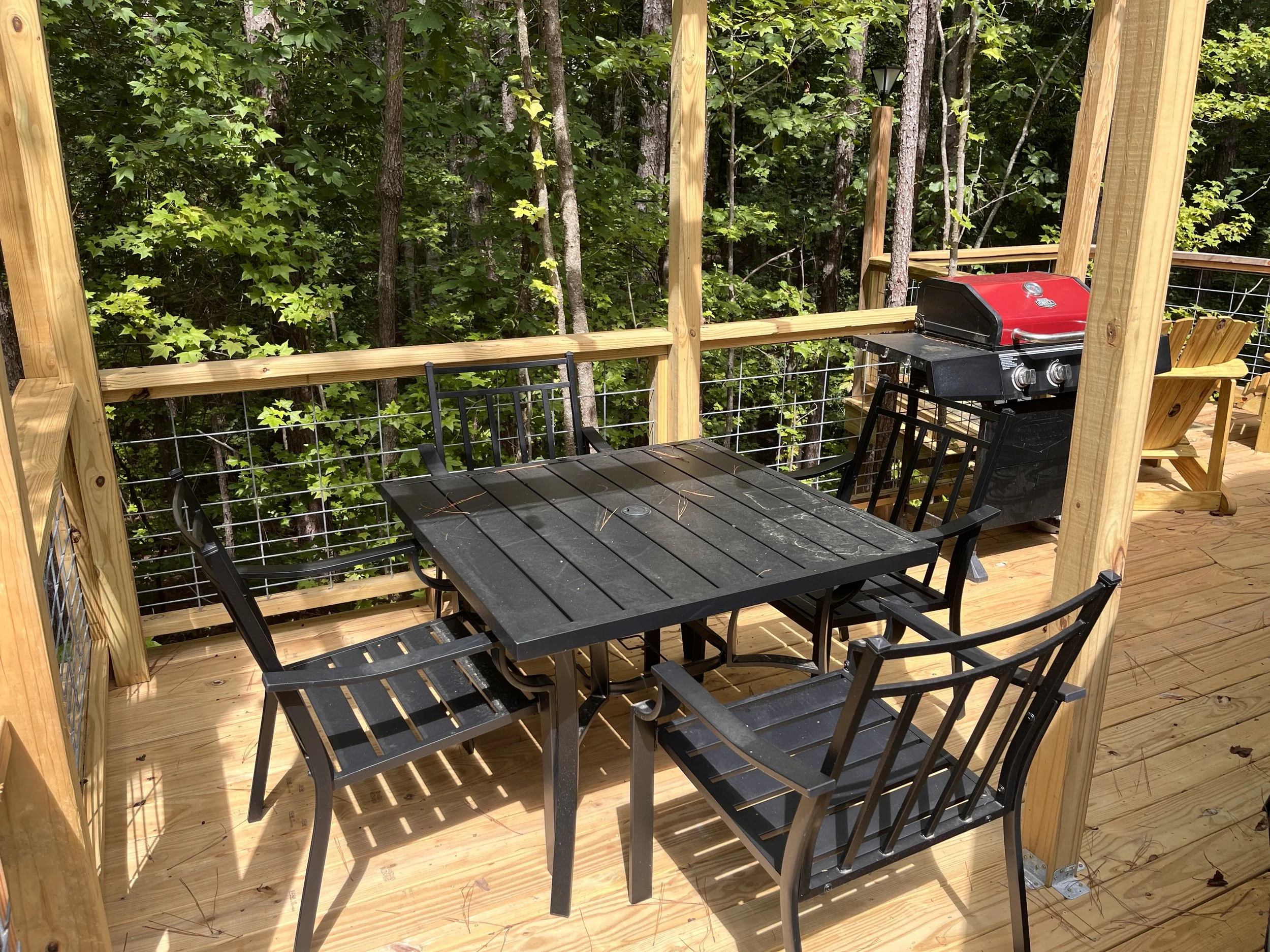 Outdoor View Table and Chairs.JPG