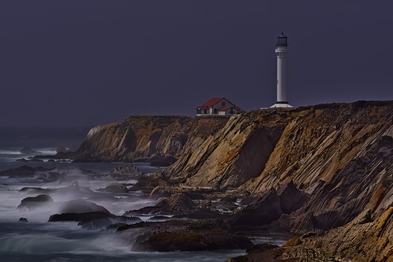 point-arena-light-house-4392.jpg