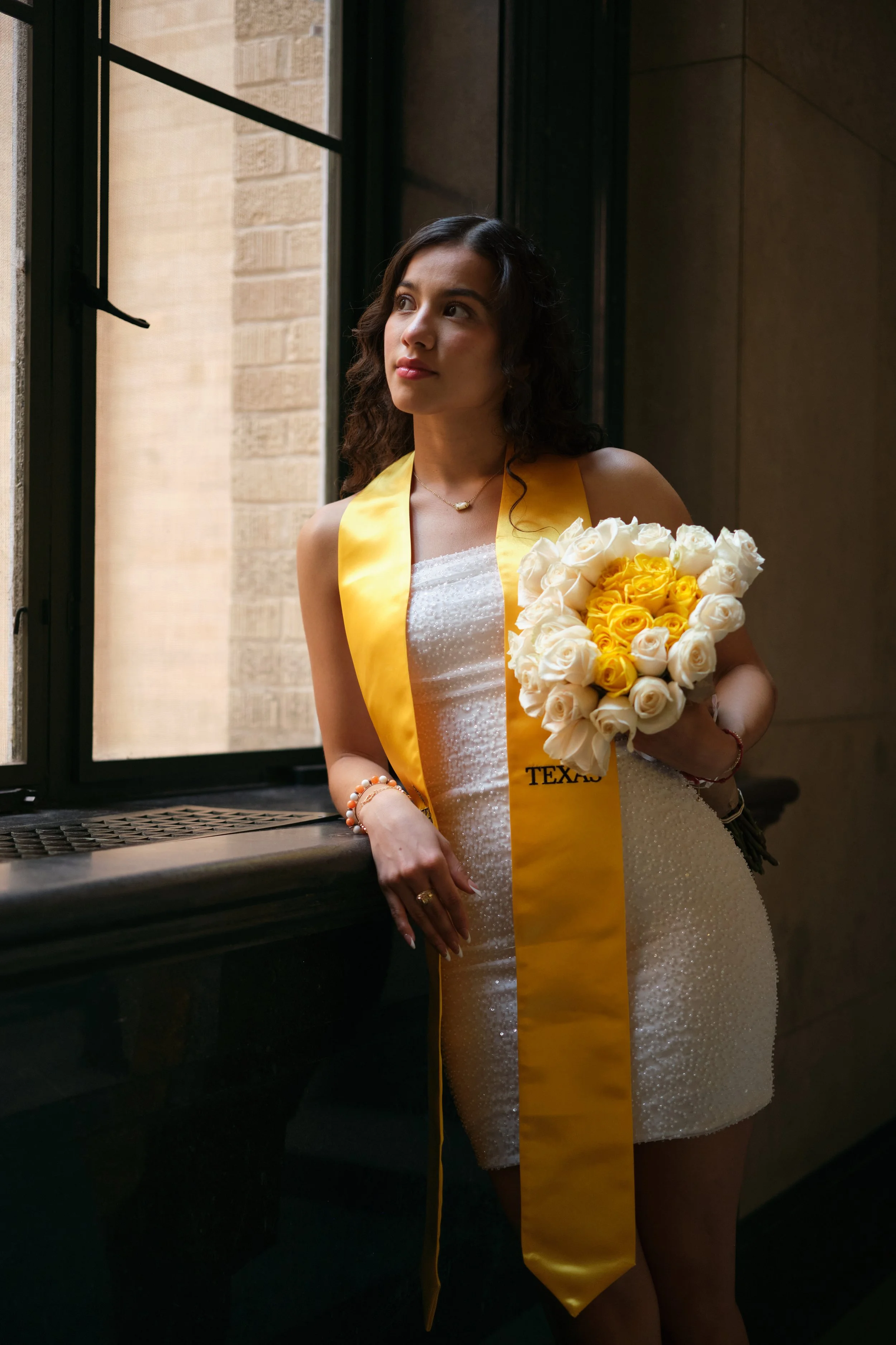 Editorial grad photography for the bold & stylish – Your session, your legacy.