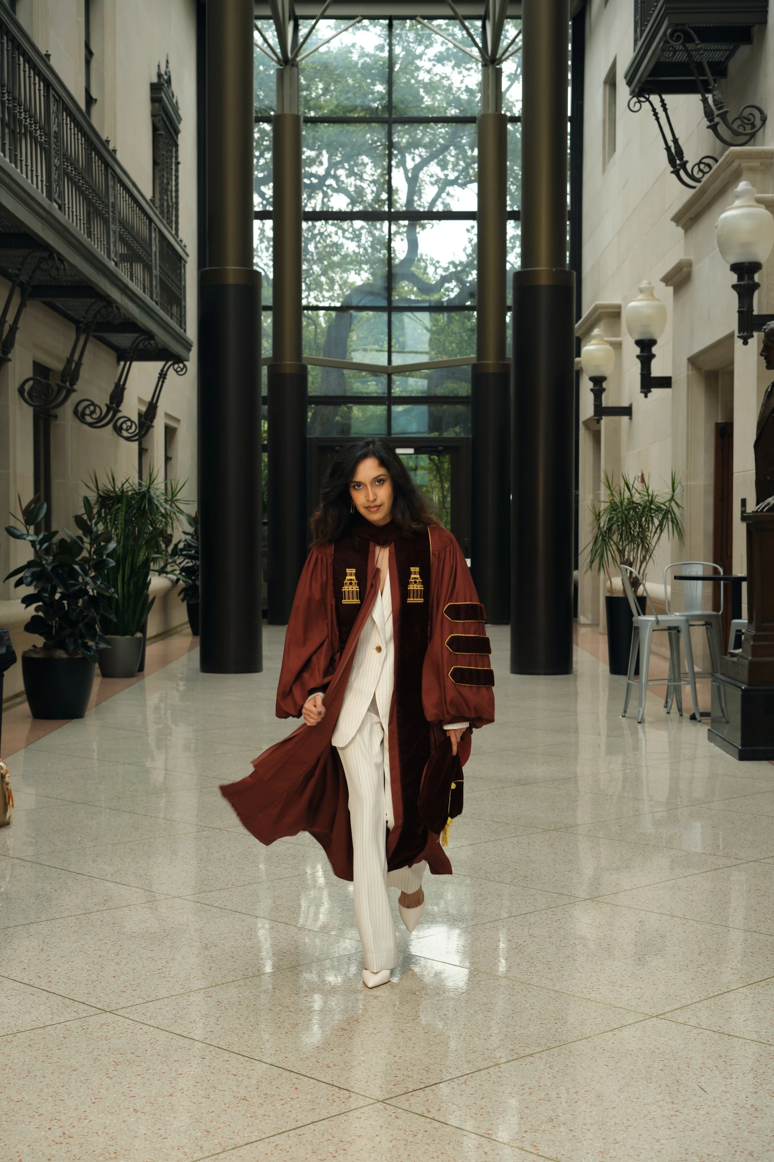 My signature Tower glow technique makes the University of Texas' most iconic landmark radiate in your graduation portraits.