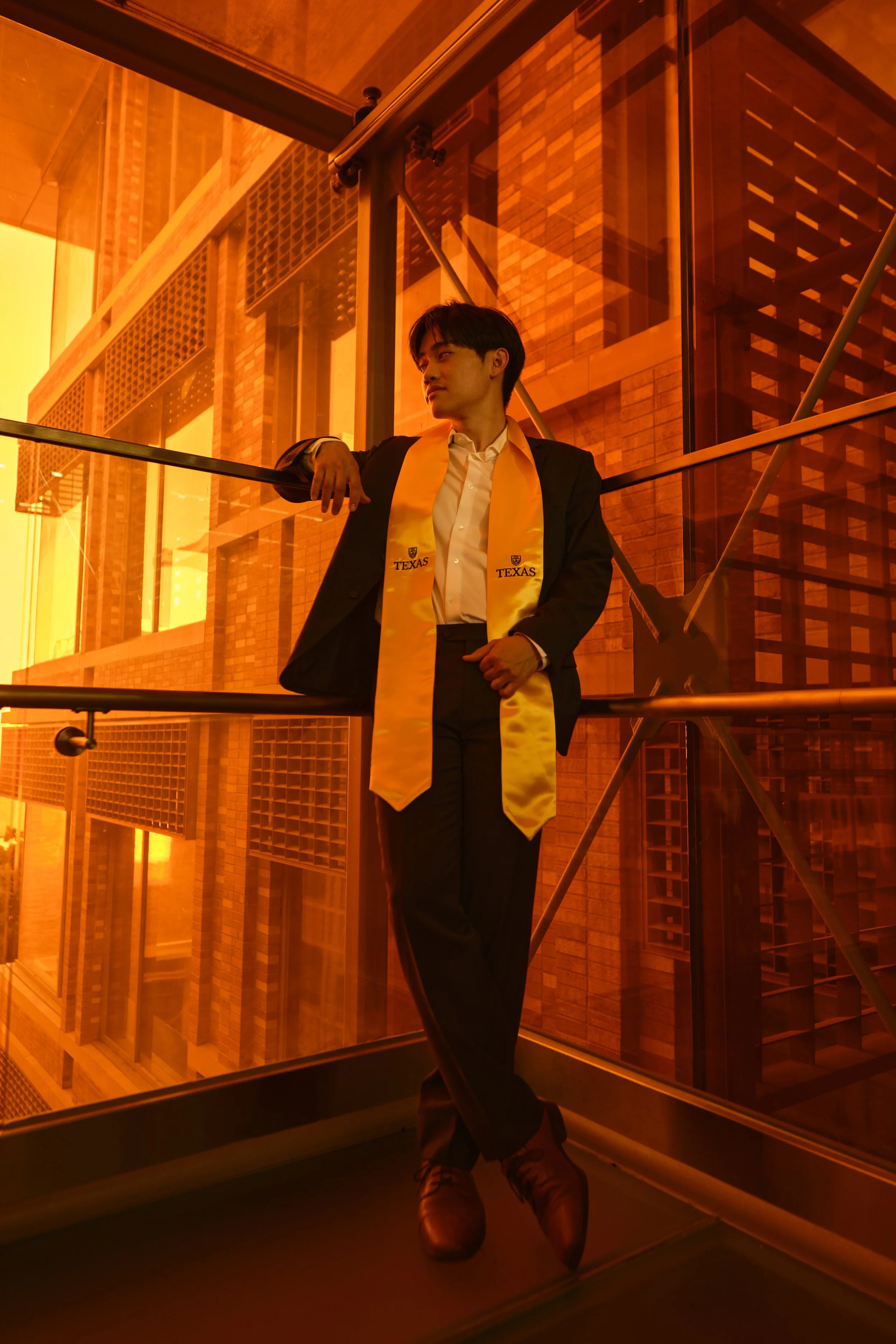 Best grad photographer in Austin – Specializing in editorial and film-inspired portraits on the Forty Acres.