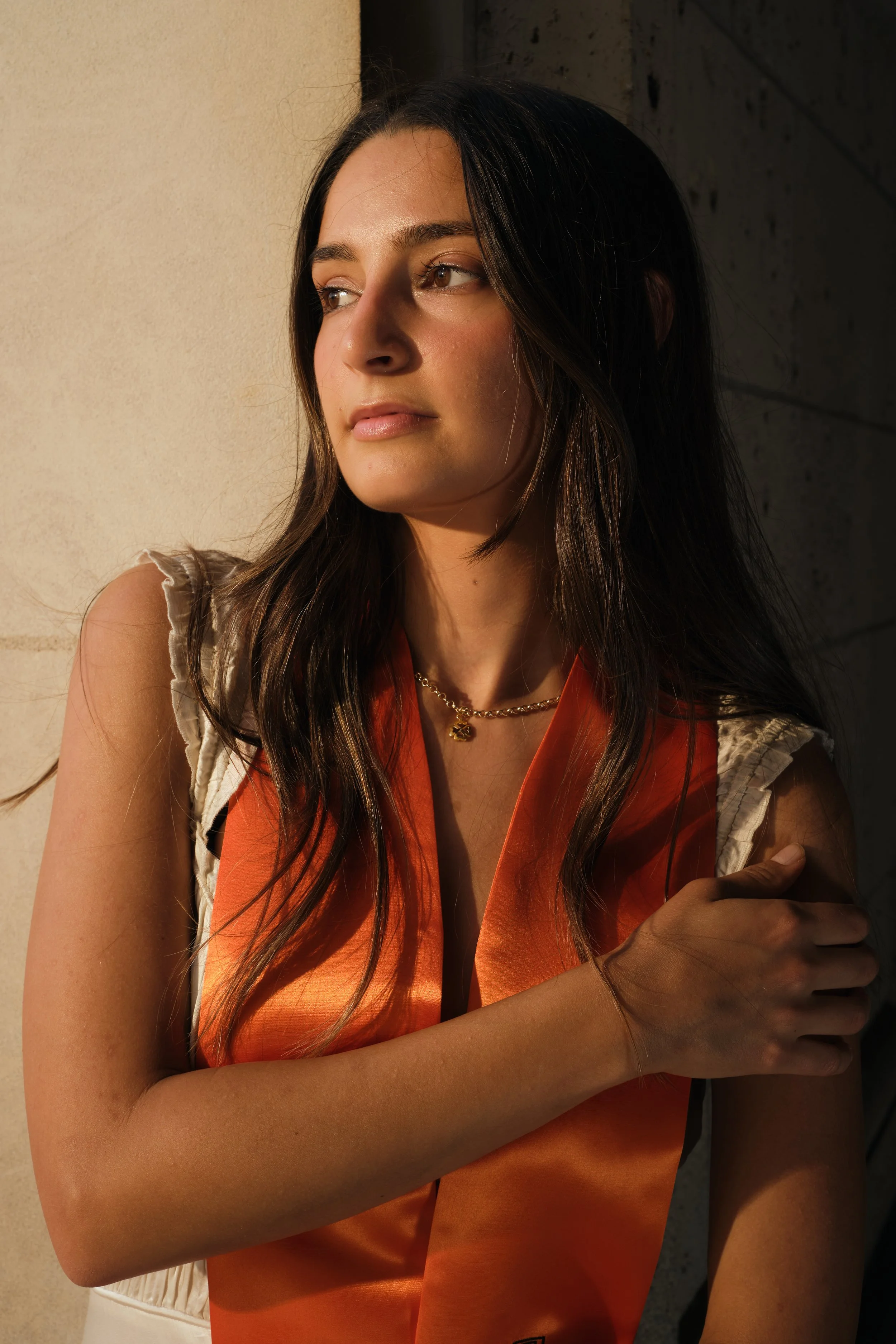 UT Austin graduation traditions photo shoot – Capture the iconic smoke the tower moment.