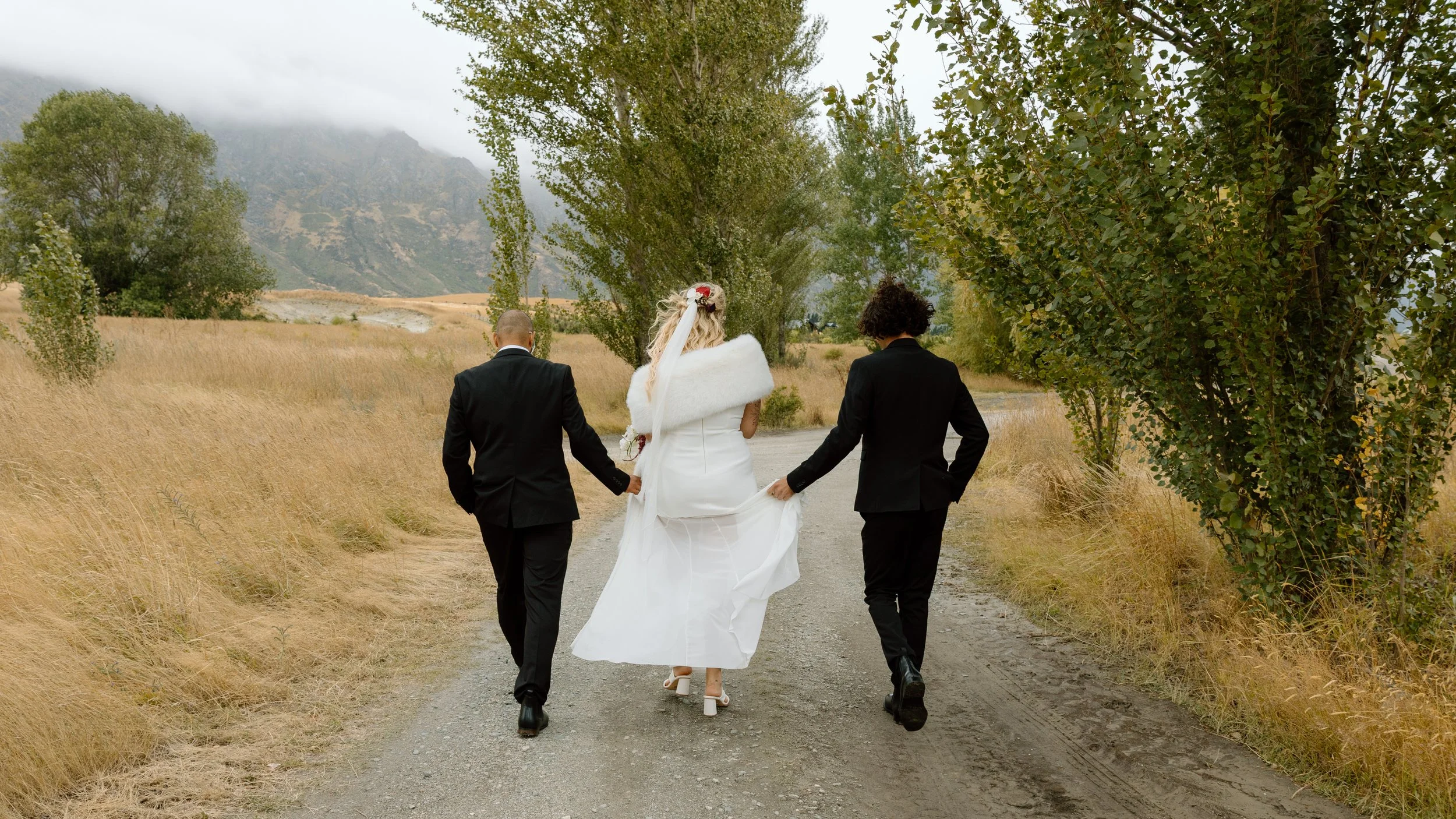 Weddings_56.jpg