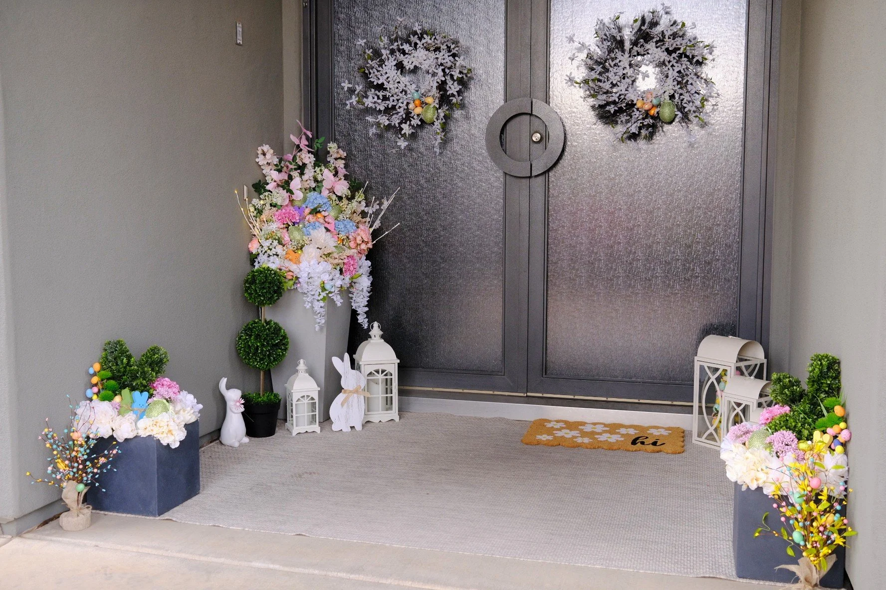 Easter porch decorations