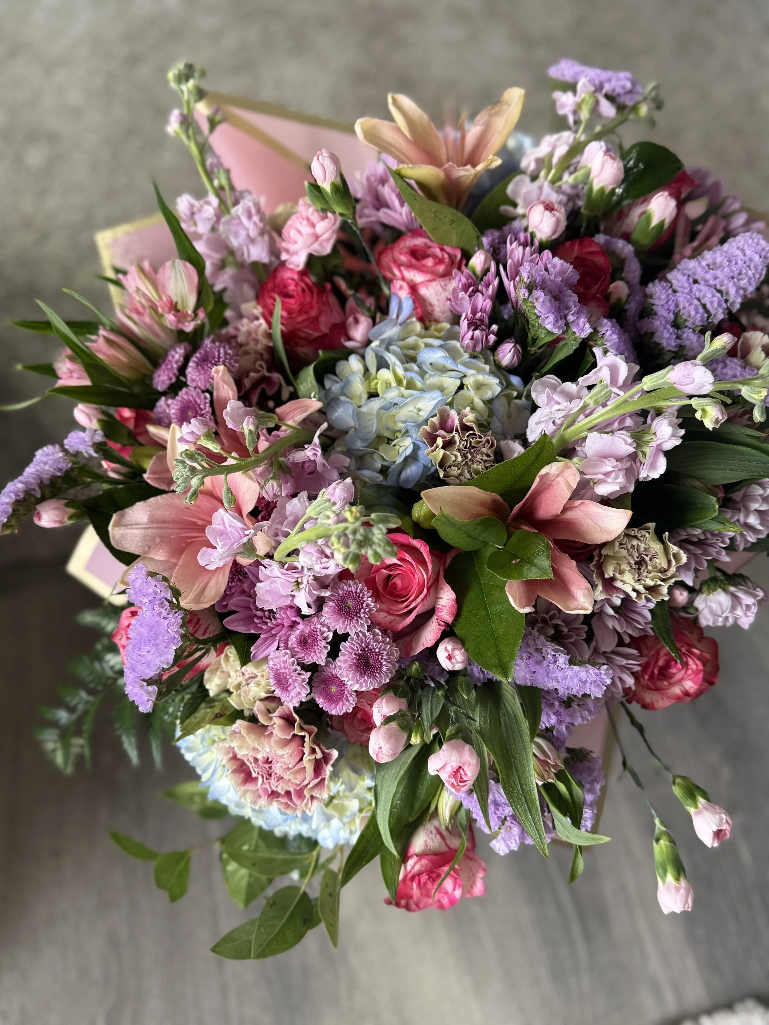 lush 150 bouq.jpg