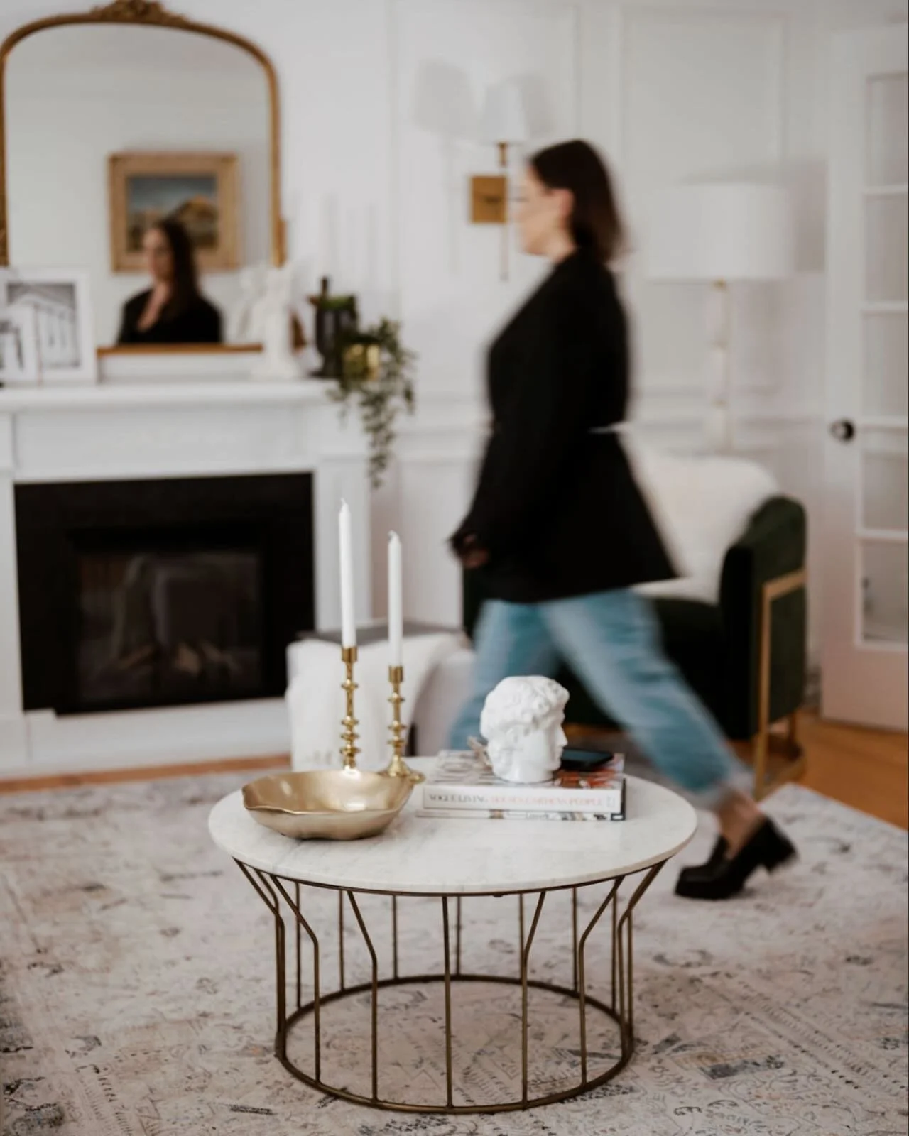 Hey! It&rsquo;s been a while 🫣

I&rsquo;ve been taking on limited clients as I navigate through having a new baby at home and dealing with a big relocation 🫠

But, I&rsquo;m back and feeling recharged 🧘&zwj;♀️ 

Looking for fashion product consult