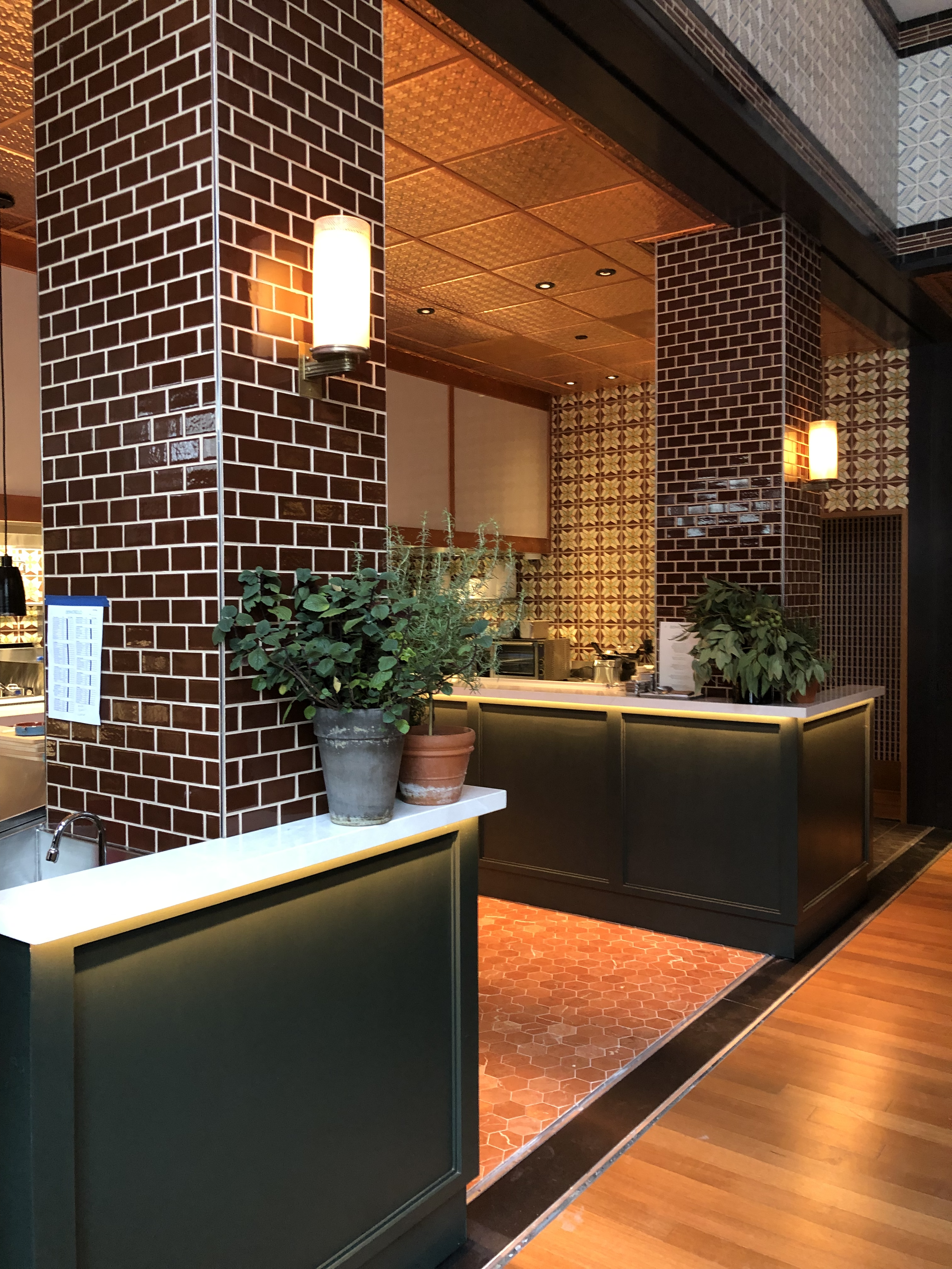 Shinola_Resturant_Commerical_Details.png