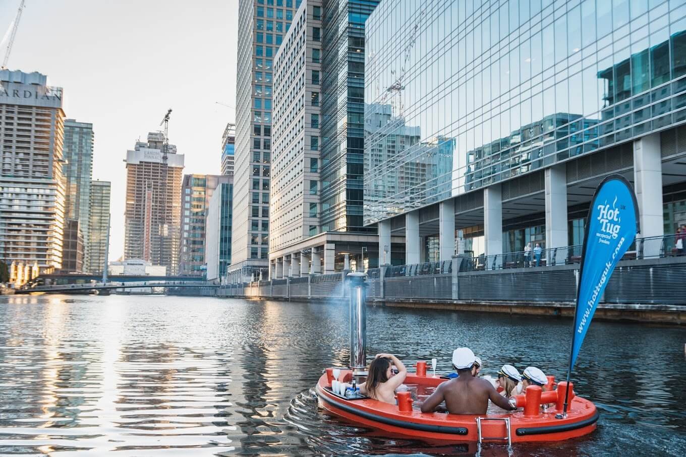 Hot Tub Boat Canary Wharf