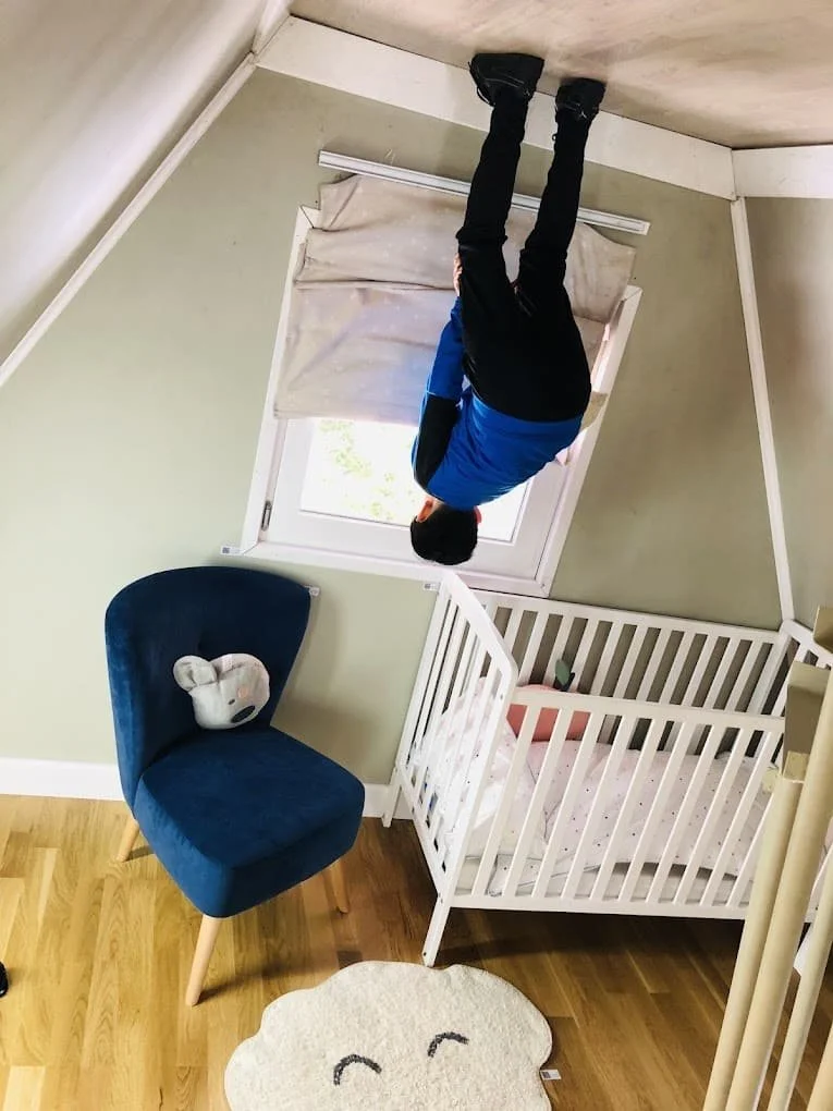 Upside down house 3.jpeg