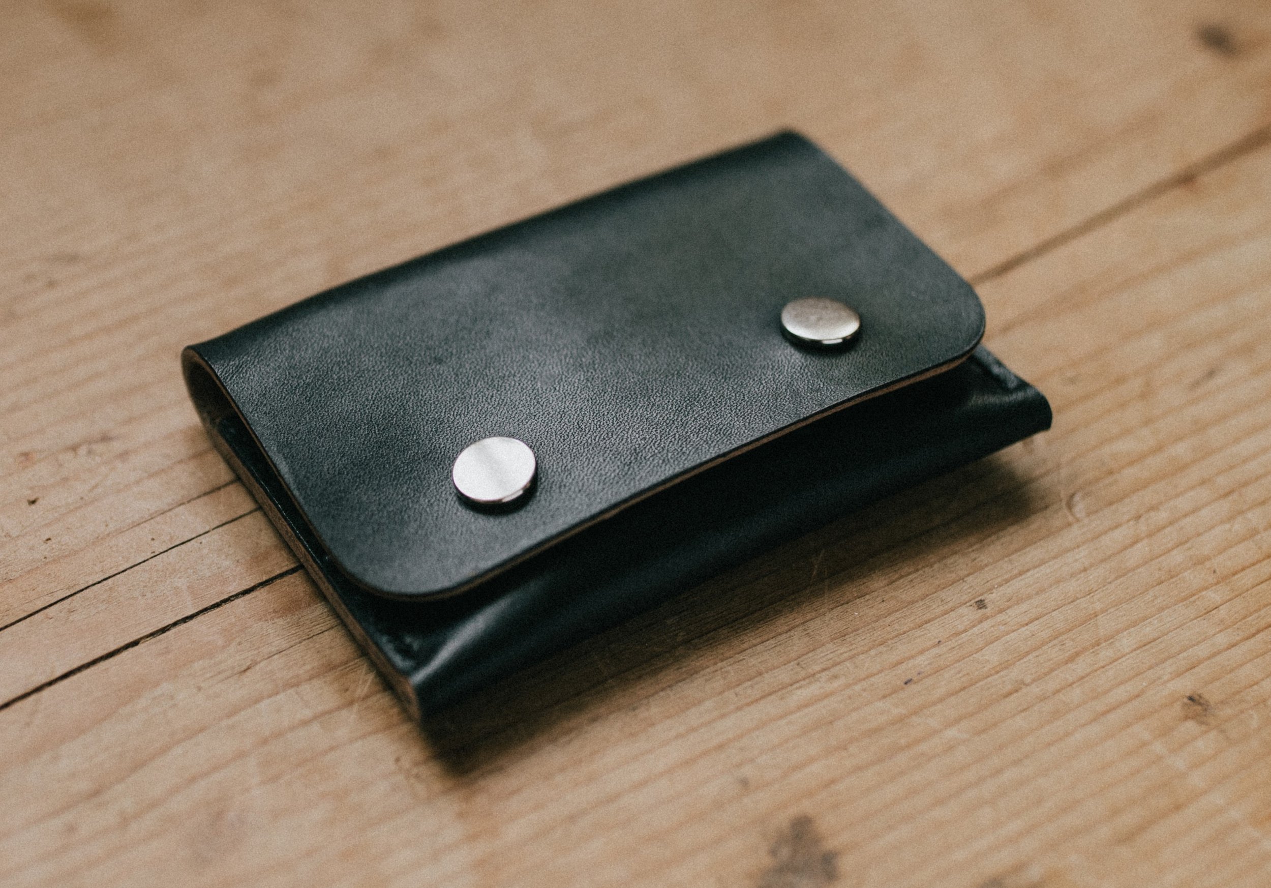 2020 snap pouch blk.jpg