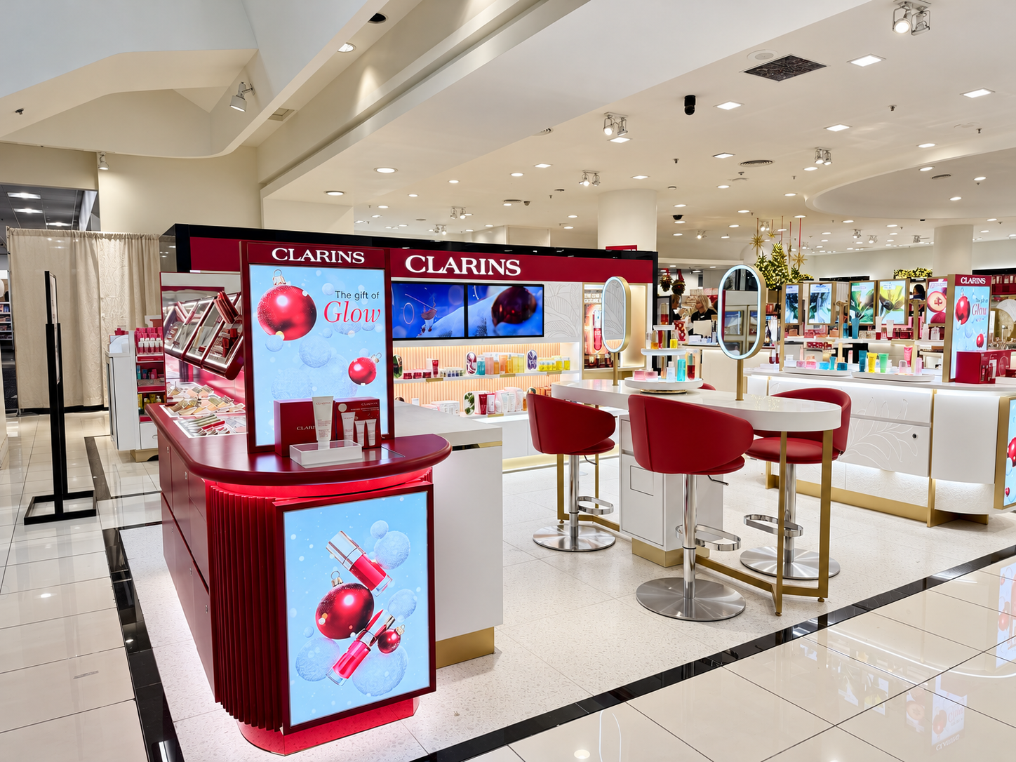 Clarins holiday beauty counter interior-4.png