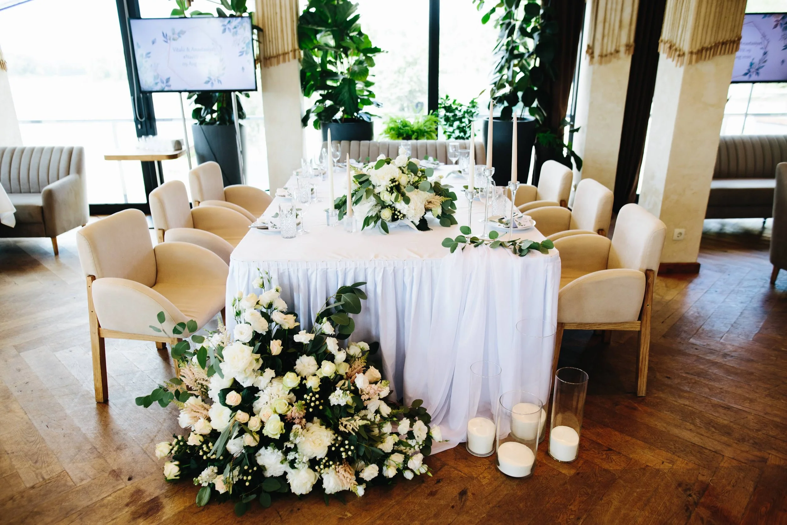 How to Plan a Wedding on a Budget in Kansas City