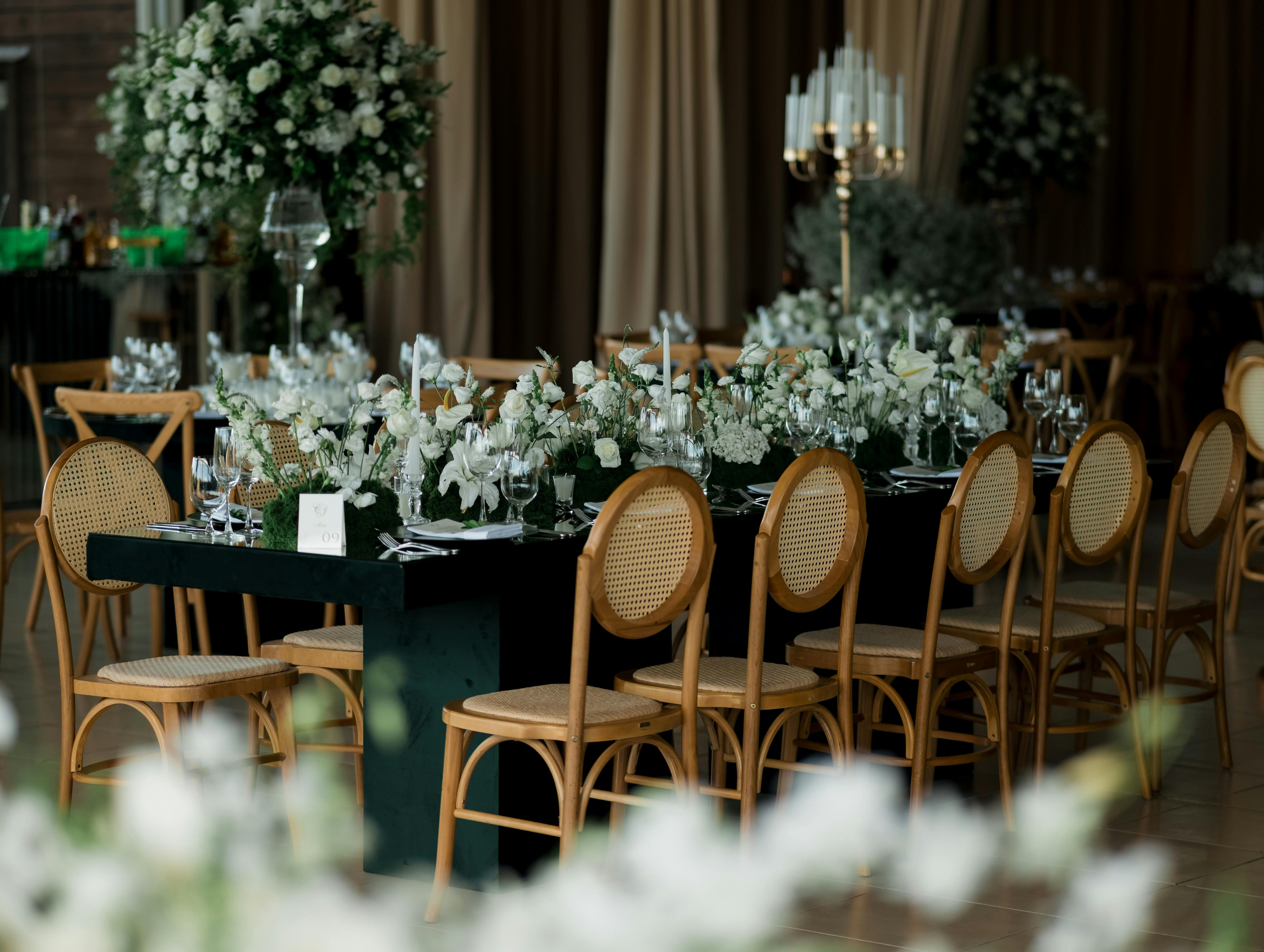 Questions You Need to Ask Before Hiring a Day-of Coordinator in Kansas City