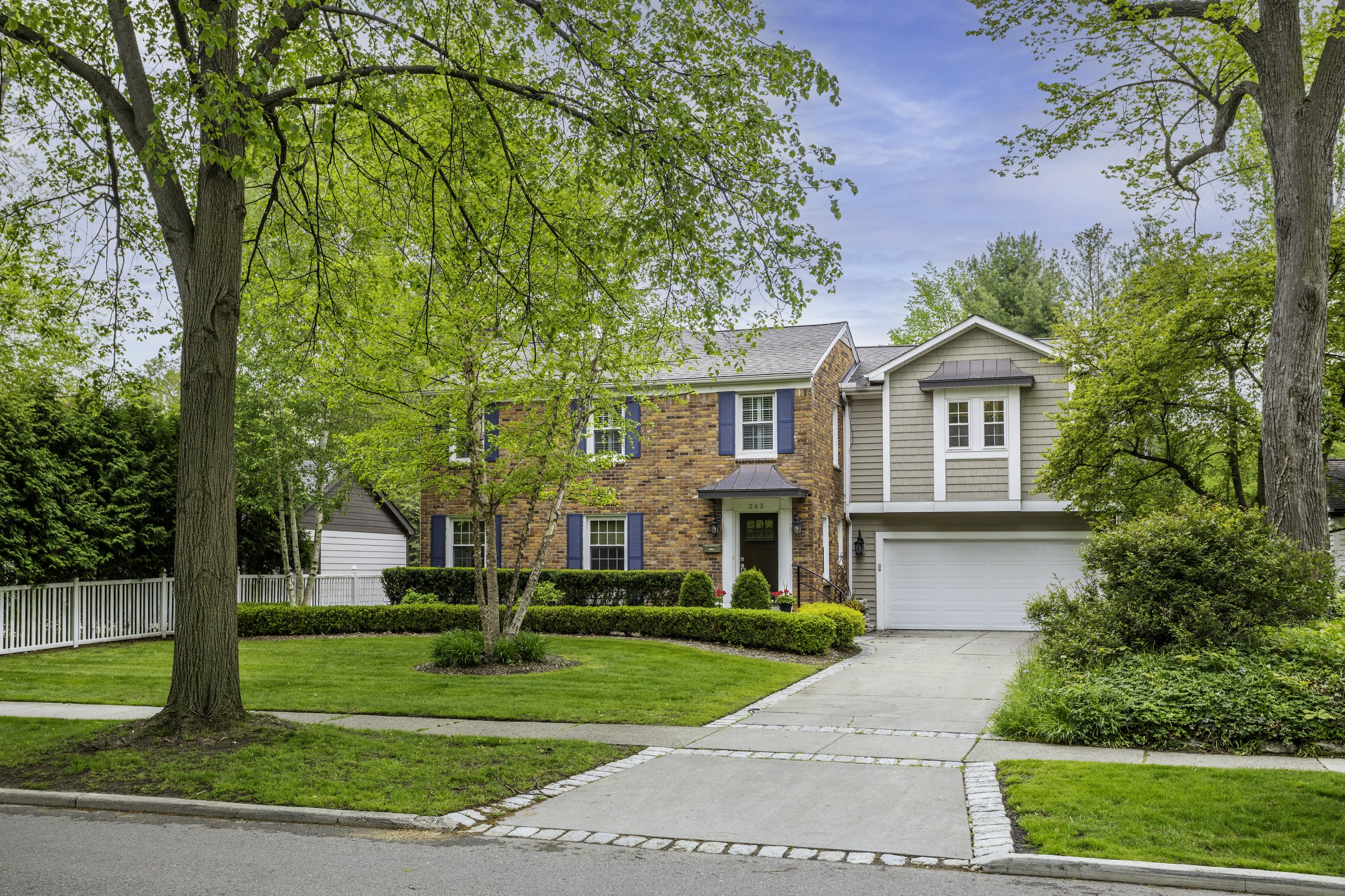 Grosse Pointe Farms