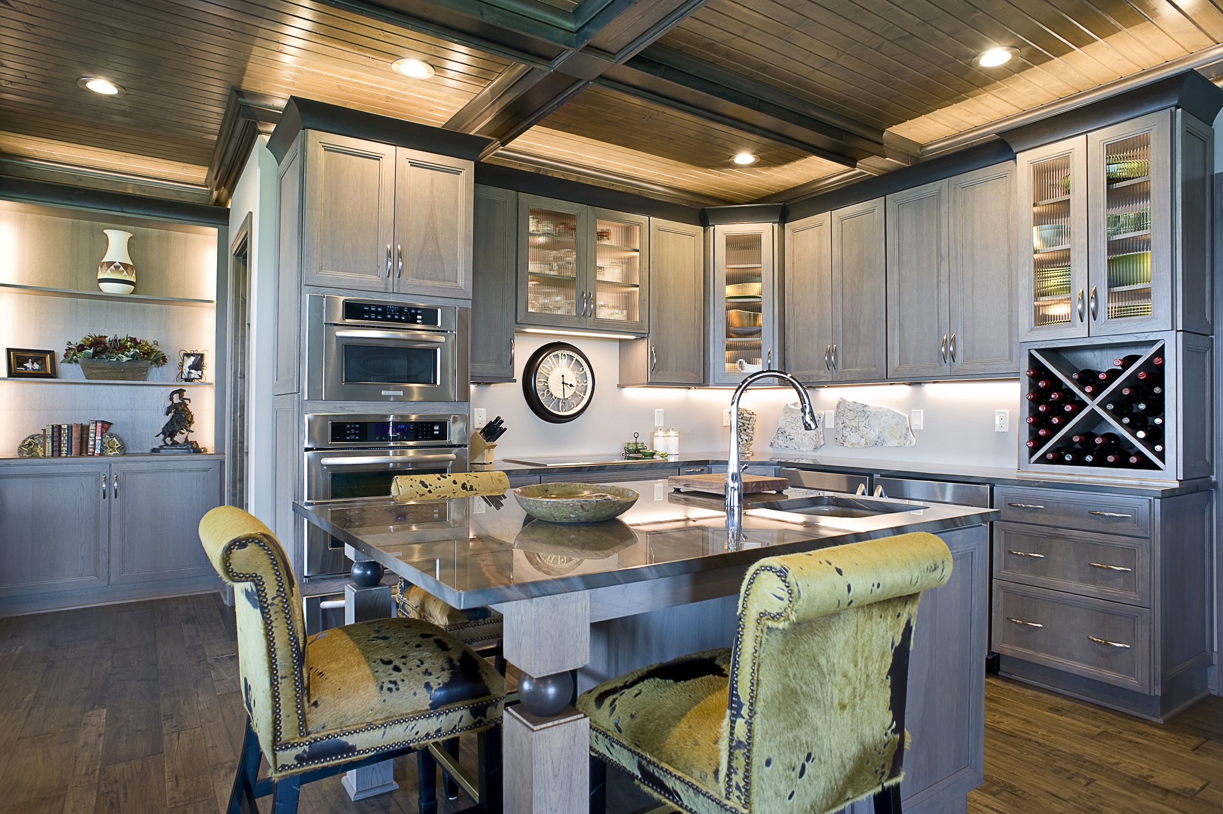 Hickory Full KItchen 1.jpg