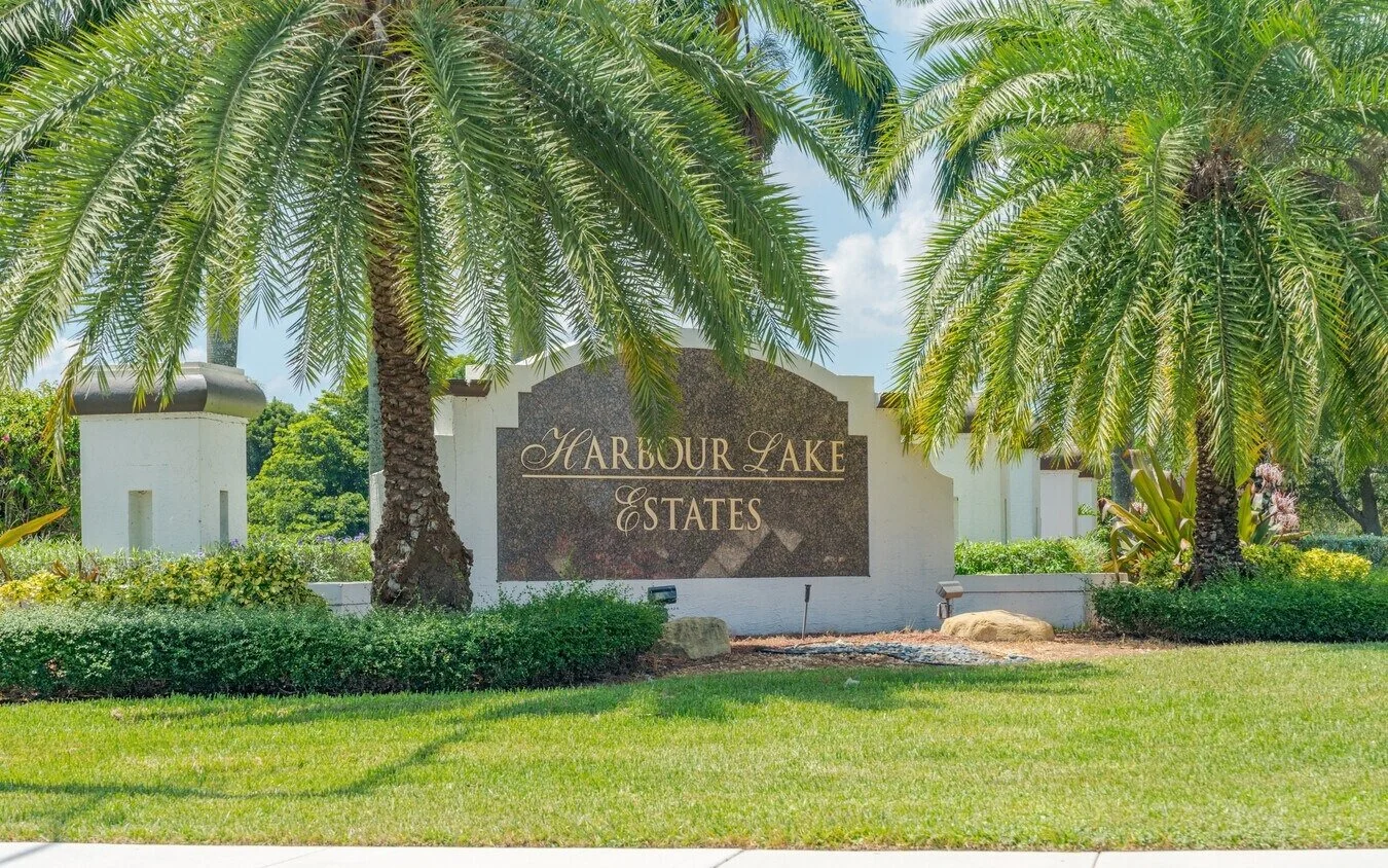 harbour-lake-estates-miramar-fl.jpg