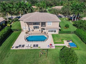 Dolphins’ QB Tua Tagovailoa’s South Florida Lakefront Home Under Contract