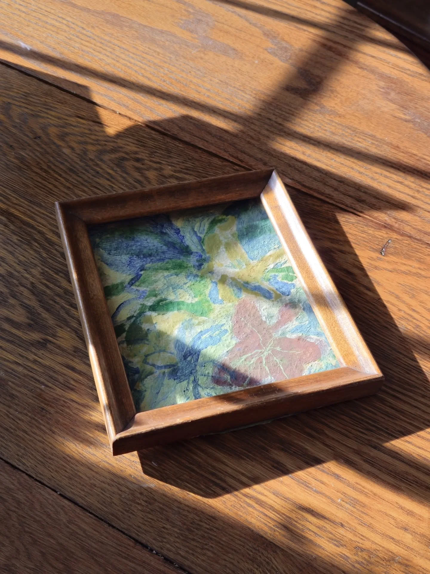 Absolutely love the looseness in this abstract floral study! I may have to keep this one for my home. It makes me feel so happy to look at 🥰 and that's how your art should make you feel! 
.
.
.
#organicdesign #abstractfloral #abstractexpressionist #