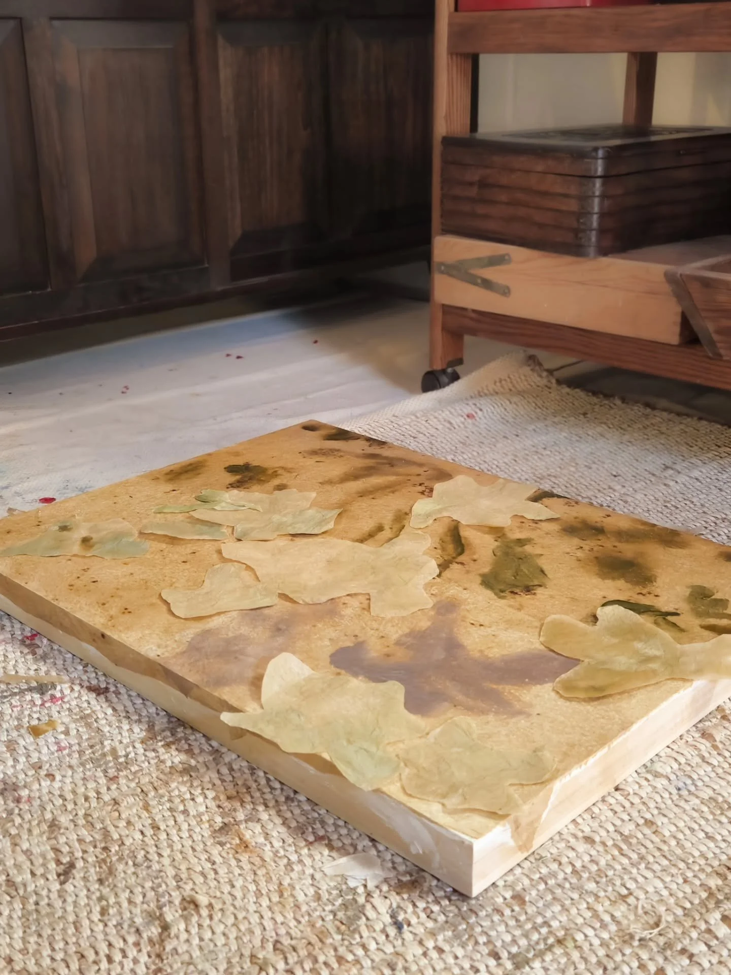 Weekly update: A lot of progress being made in the studio this week! Overcoming the awkward painting phase with some of the larger pieces I'm working on for Four Hands Furniture. Floral shapes are starting to form. I don't typically go into a paintin