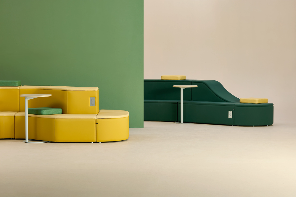 KI Clamber Tiered Seating