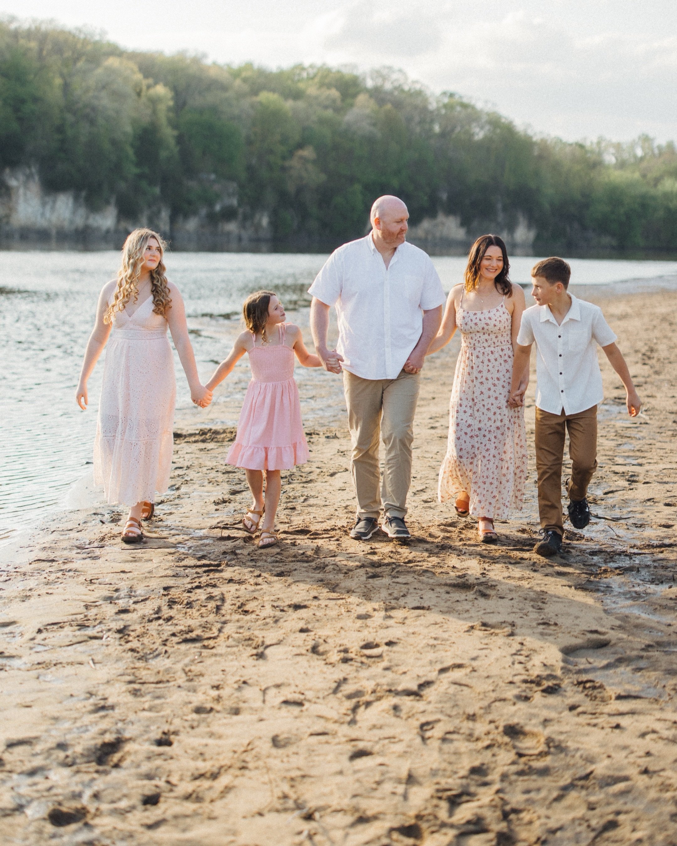 Some families you just fall in love with. Loved my time spent with the Forkners - anytime the kids ASK for more pictures it&rsquo;s a win in my book!