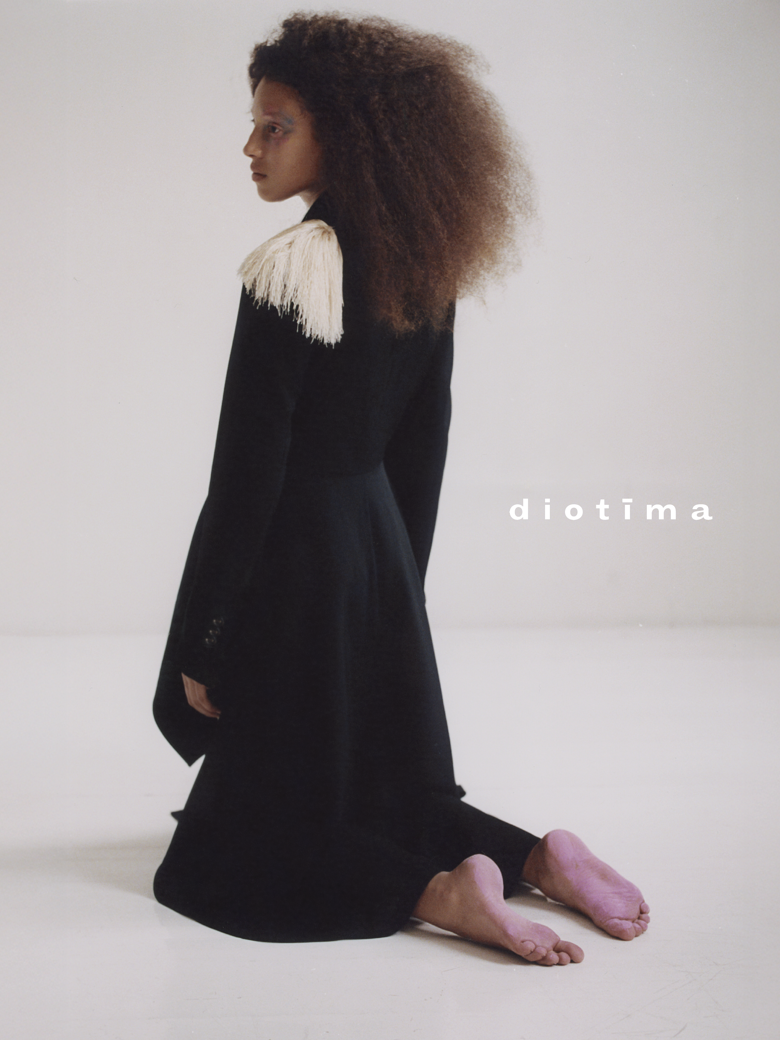 Diotima_SS26_Campaign_Logo3.png