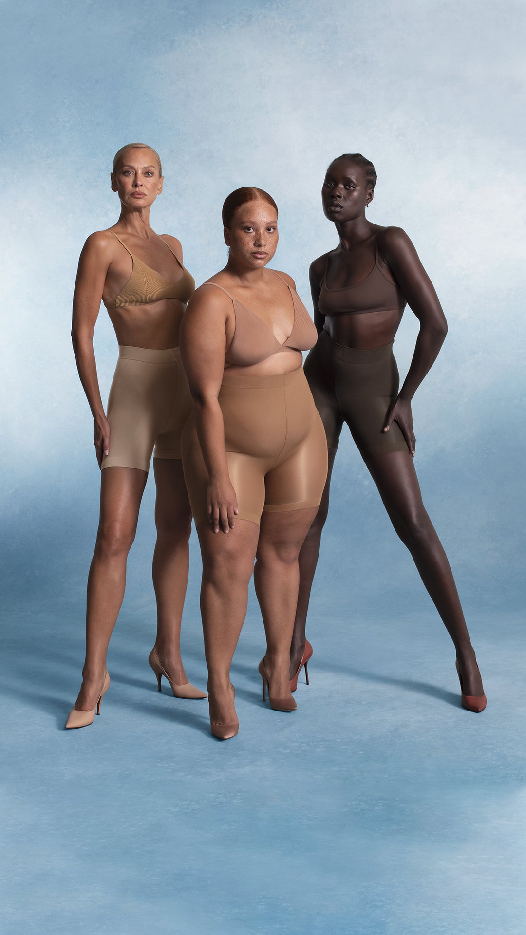 CAMPAIGN_360-SHAPING-SHORT-GROUP_020.jpg