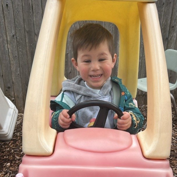 Spring is here! 🌈☀🌻🪻🌺🍀🐿 #Childcare #inclusion #loveislove #provocationsforlearning #emergentcurriculum #preschool #grossmotorplay #silly #LearningThroughPlay #toddlerlife