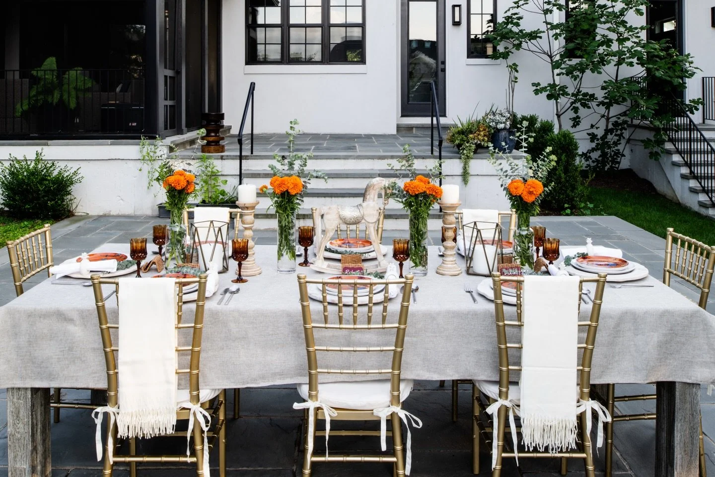 Happy Thanksgiving from LORNA GROSS Interior Design. Wishing you a beautiful holiday&mdash;from our table to yours🧡

#LornaGrossDesigns #happythanksgiving #lornagrossinteriordesign