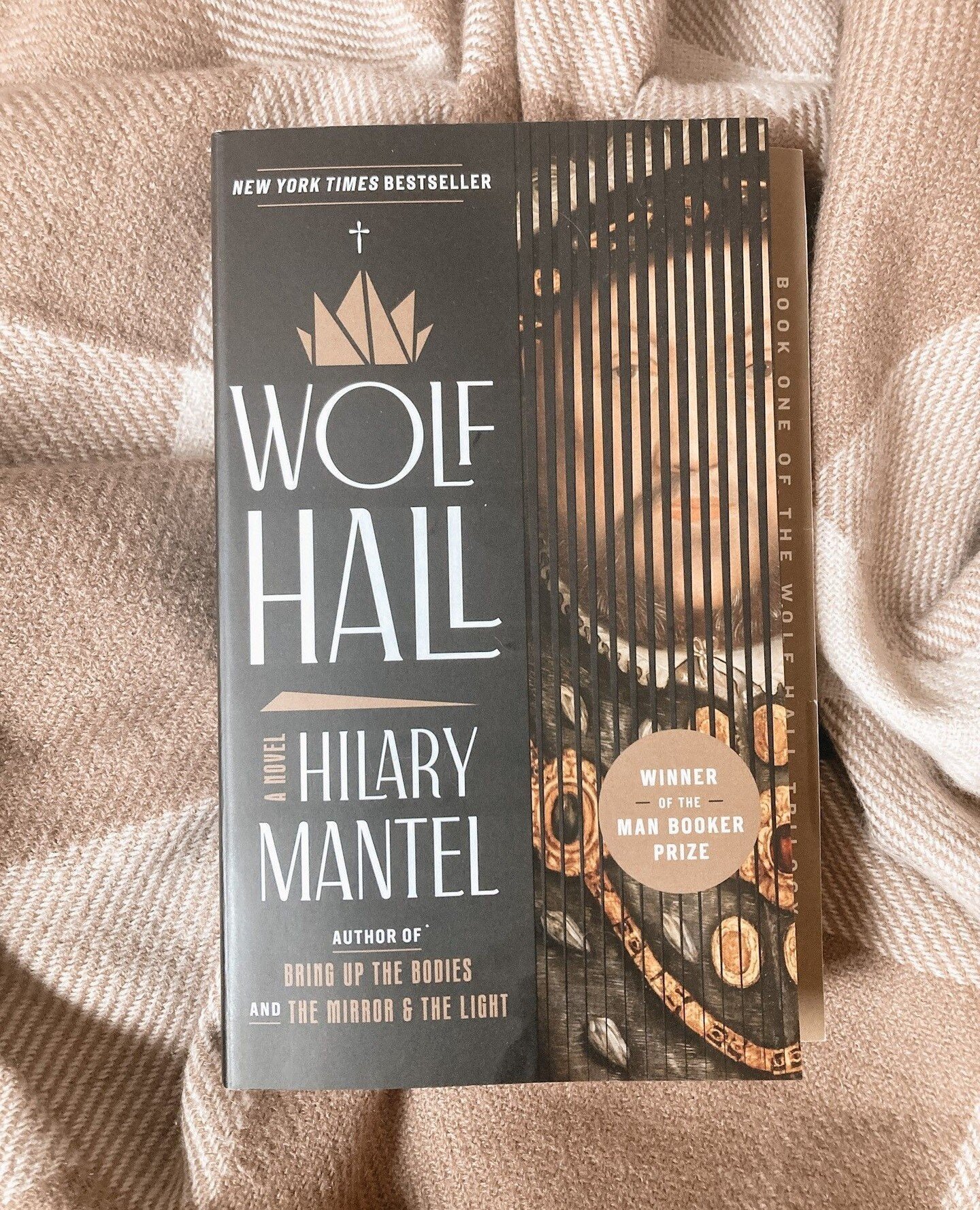 As I am taking part in the Footnotes &amp; Tangents Slow Read of Hilary Mantel&rsquo;s Cromwell trilogy this year, I thought it fitting to feature the first book in that series, Wolf Hall, as my Friday recommendation this week. ⁠
⁠
For writers, there